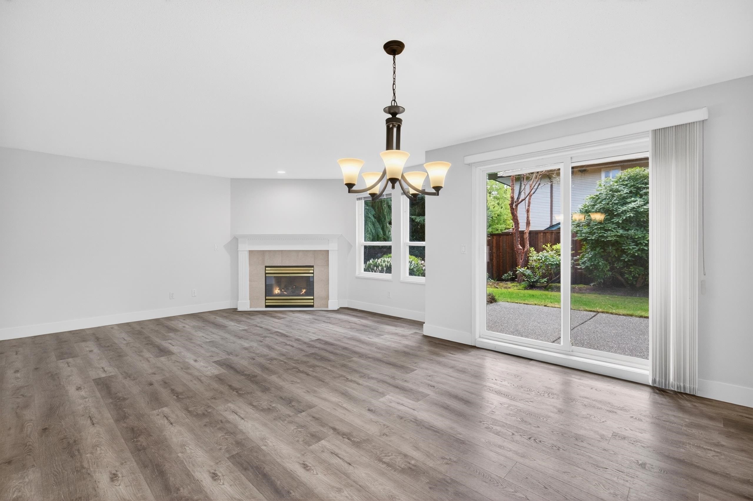 









13888


70

Avenue, 249,
Surrey,




BC
V3W 0R8

