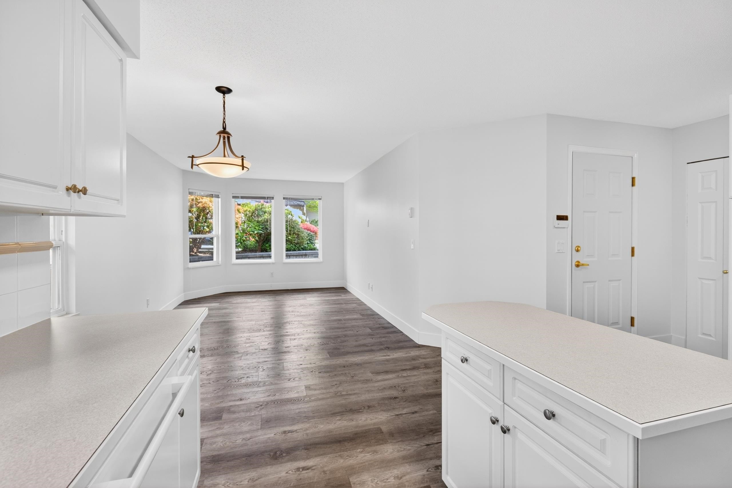 









13888


70

Avenue, 249,
Surrey,




BC
V3W 0R8

