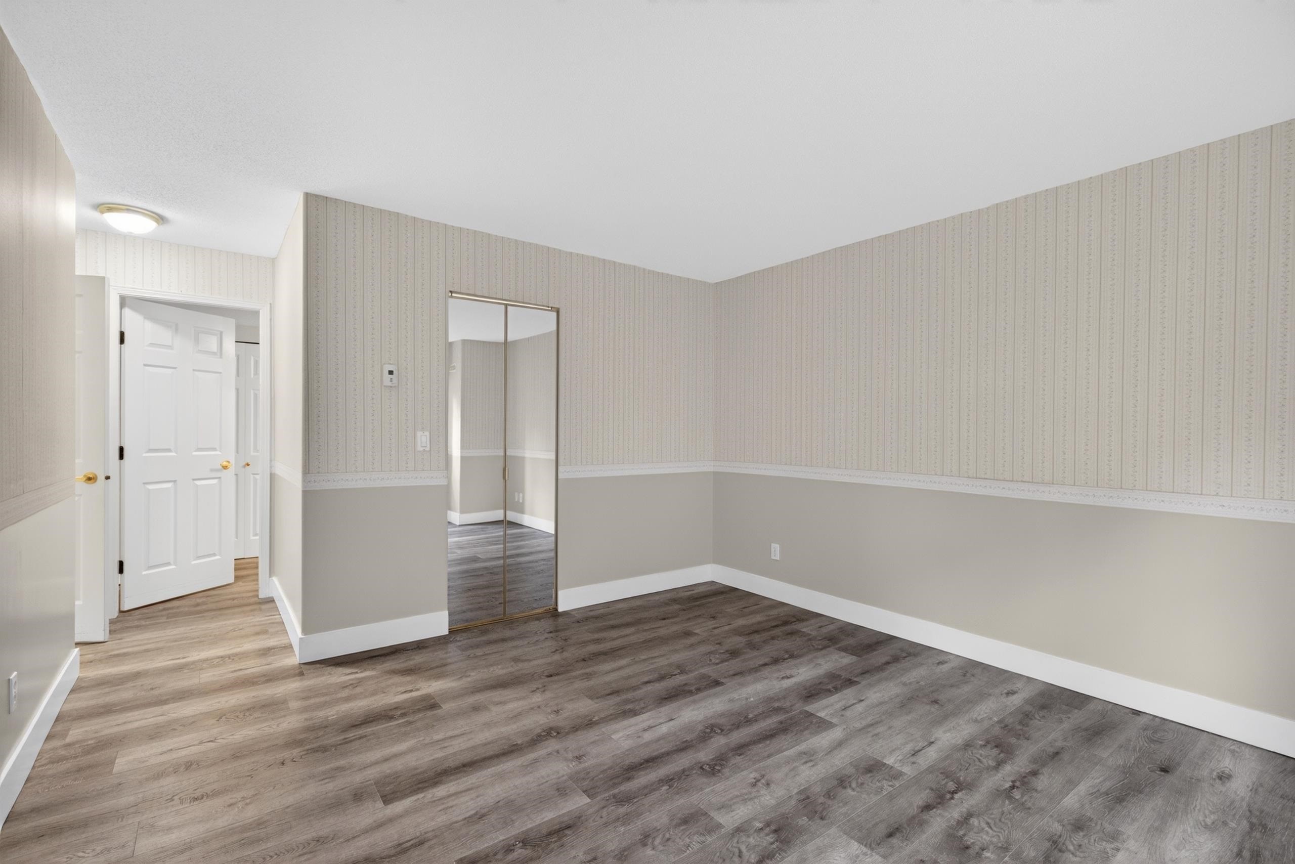 









13888


70

Avenue, 249,
Surrey,




BC
V3W 0R8


