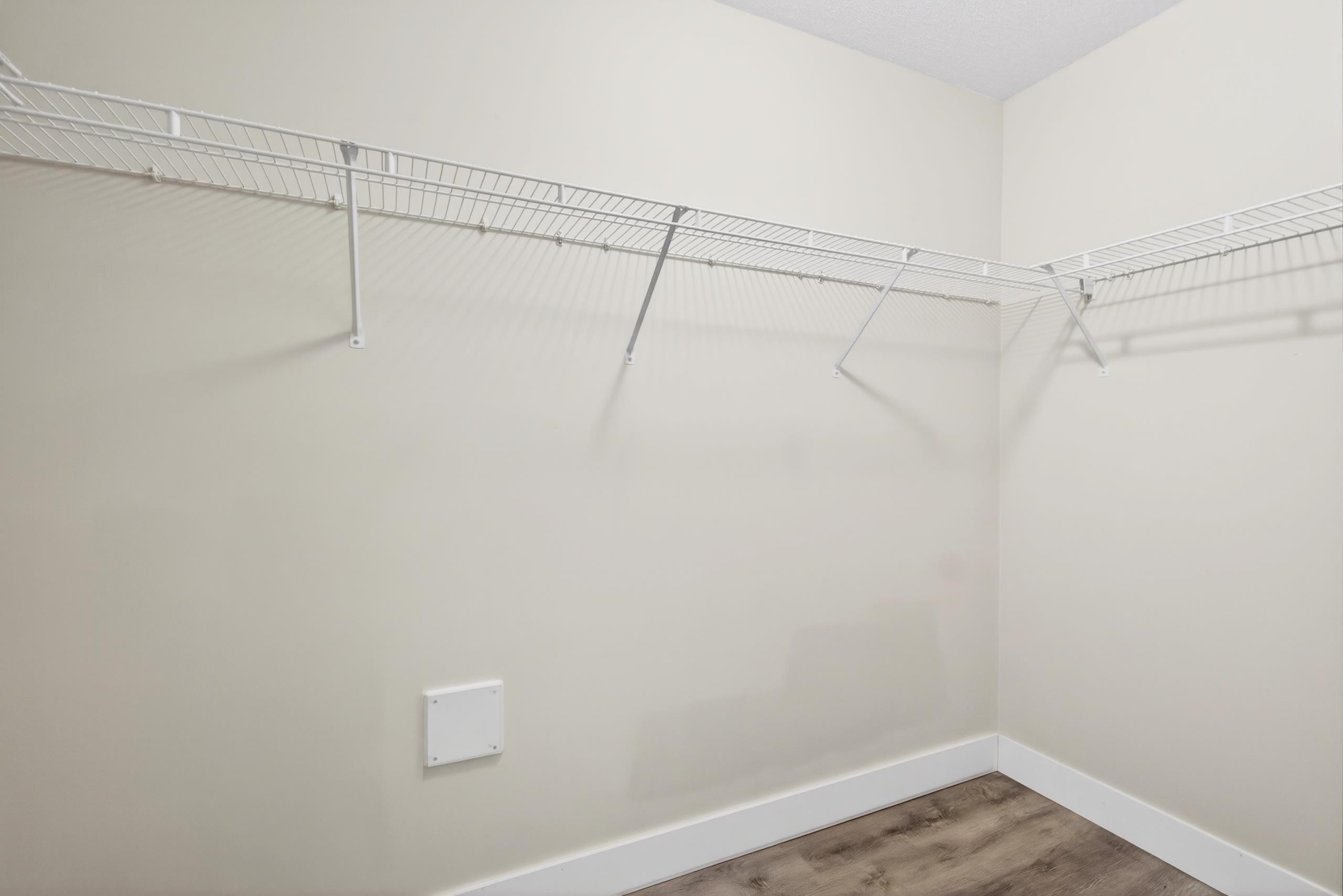 









13888


70

Avenue, 249,
Surrey,




BC
V3W 0R8


