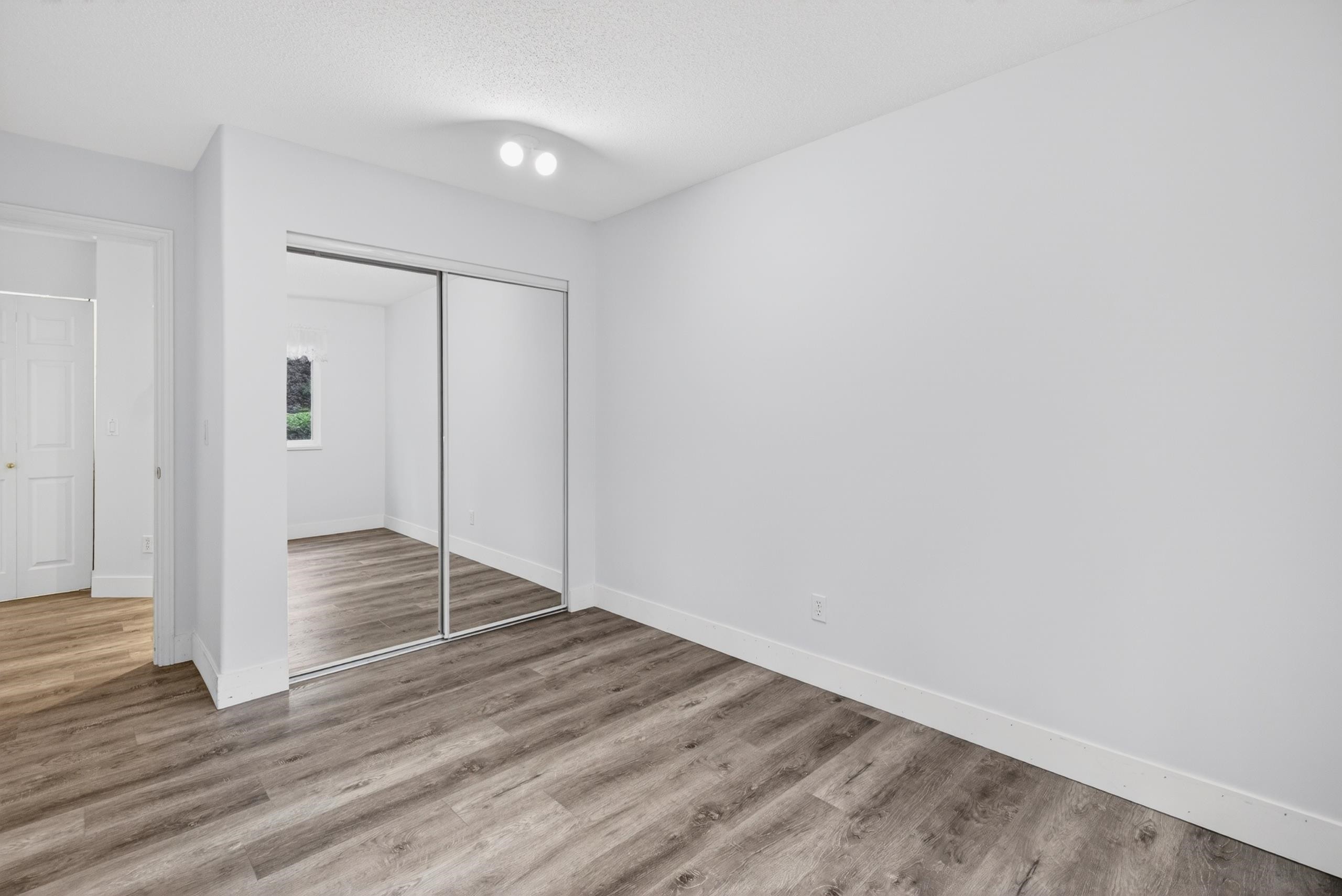 









13888


70

Avenue, 249,
Surrey,




BC
V3W 0R8

