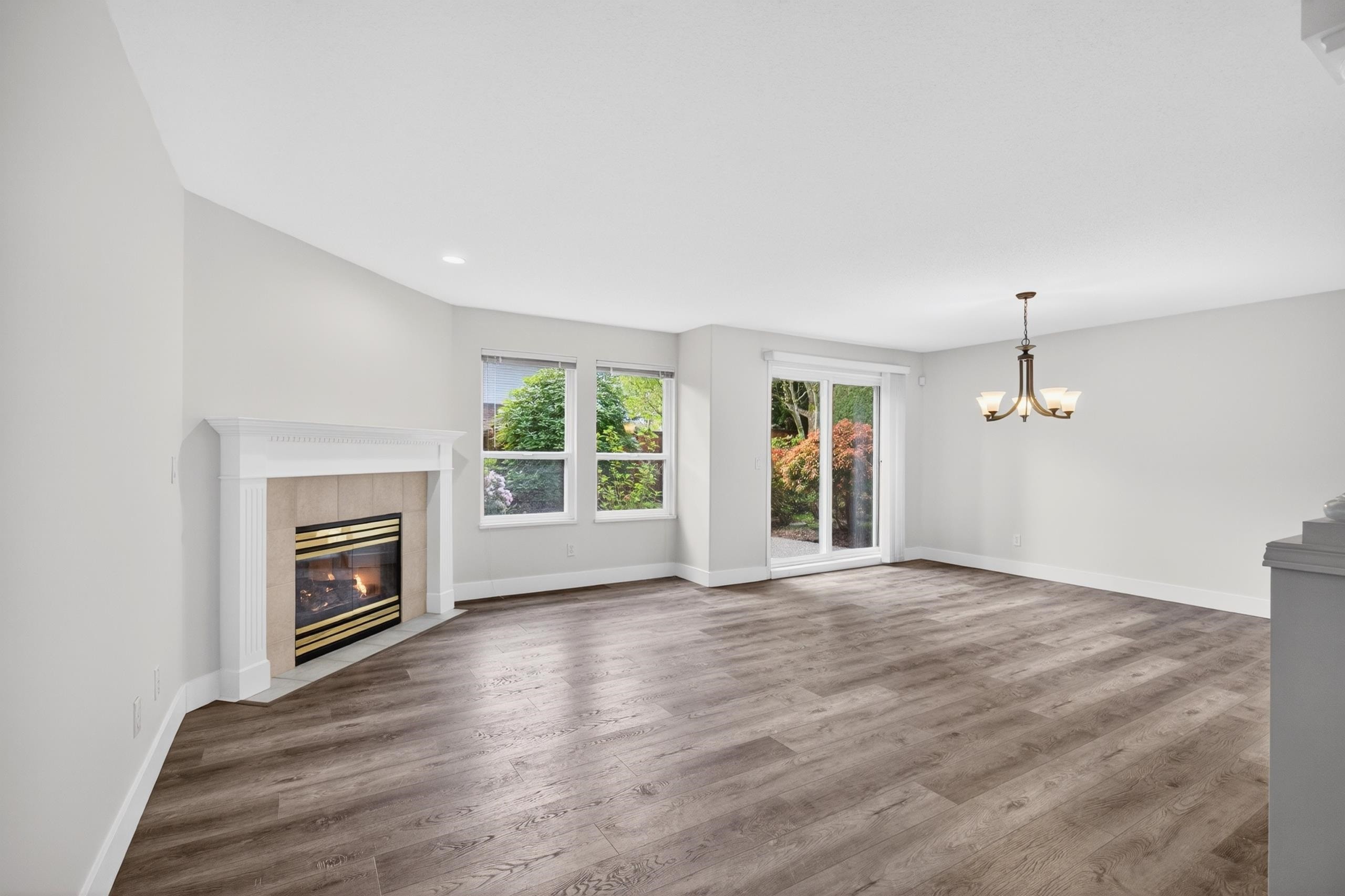 









13888


70

Avenue, 249,
Surrey,




BC
V3W 0R8

