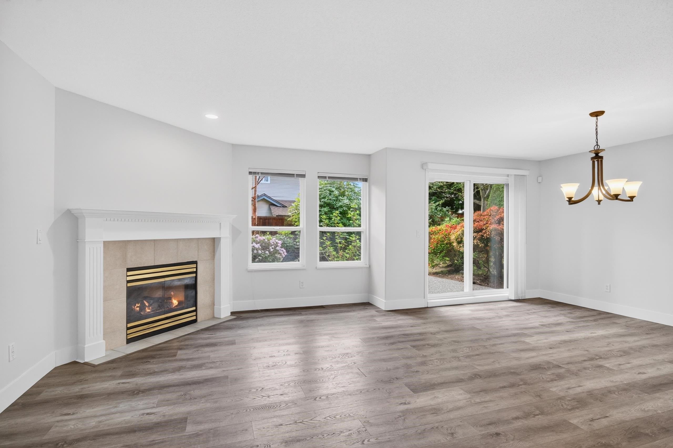 









13888


70

Avenue, 249,
Surrey,




BC
V3W 0R8

