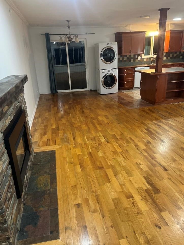 









4815


201

Street,
Langley,




BC
V3A 5V6

