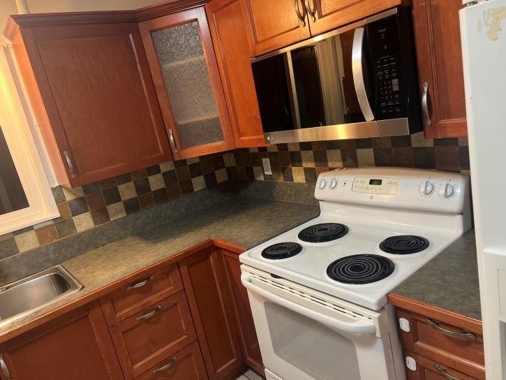 









4815


201

Street,
Langley,




BC
V3A 5V6

