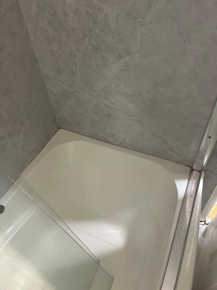 









4815


201

Street,
Langley,




BC
V3A 5V6

