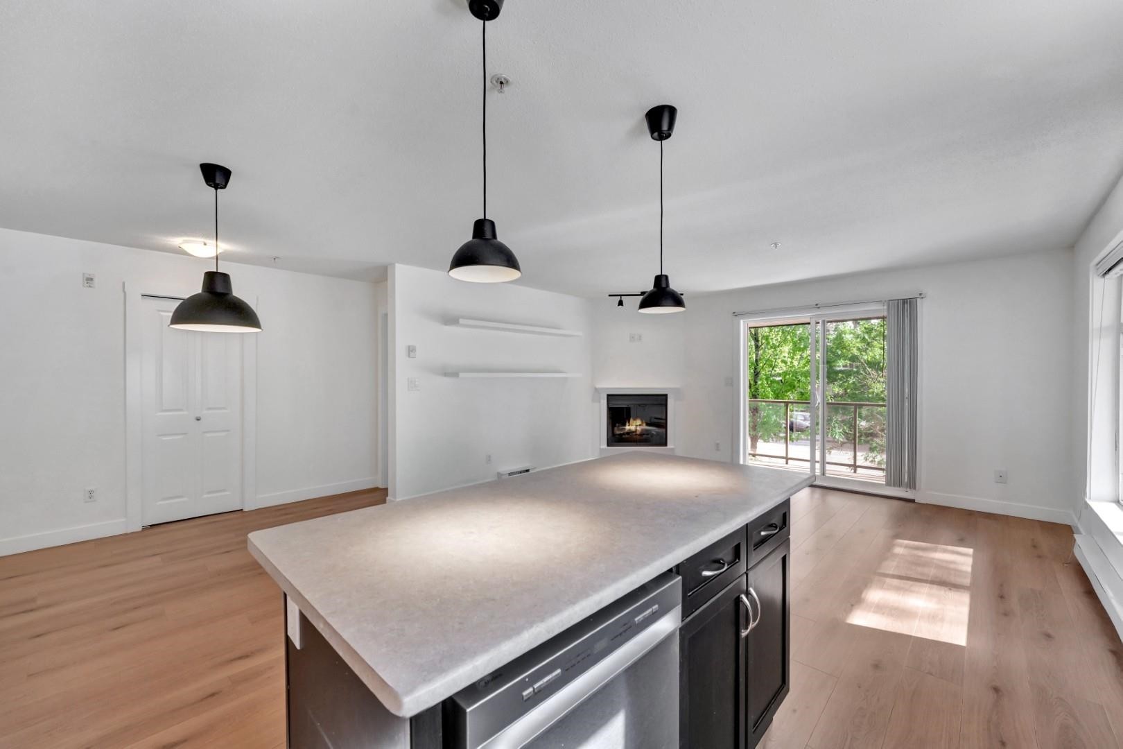 









2038


Sandalwood

Crescent, 210,
Abbotsford,




BC
V2S 3H6

