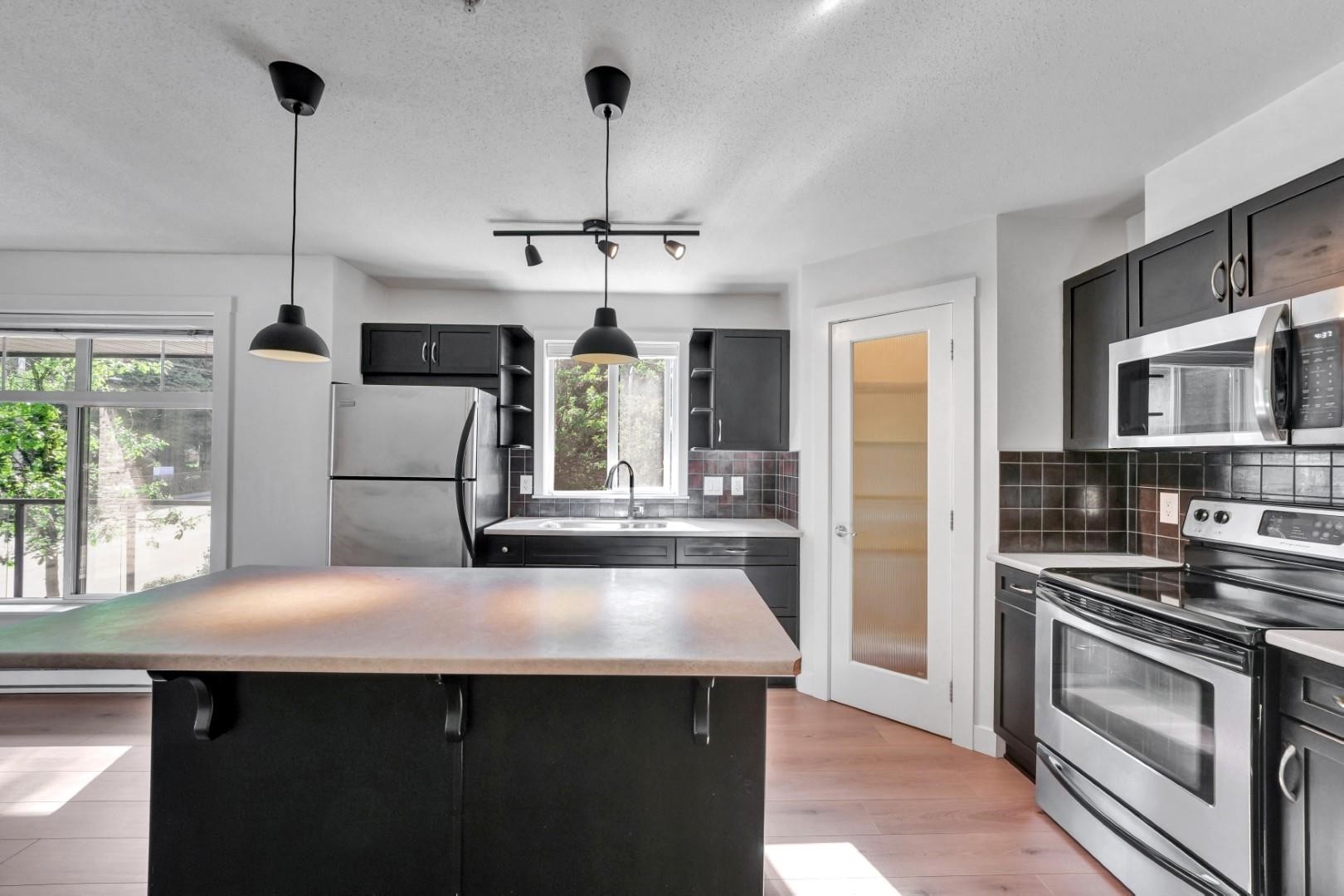









2038


Sandalwood

Crescent, 210,
Abbotsford,




BC
V2S 3H6

