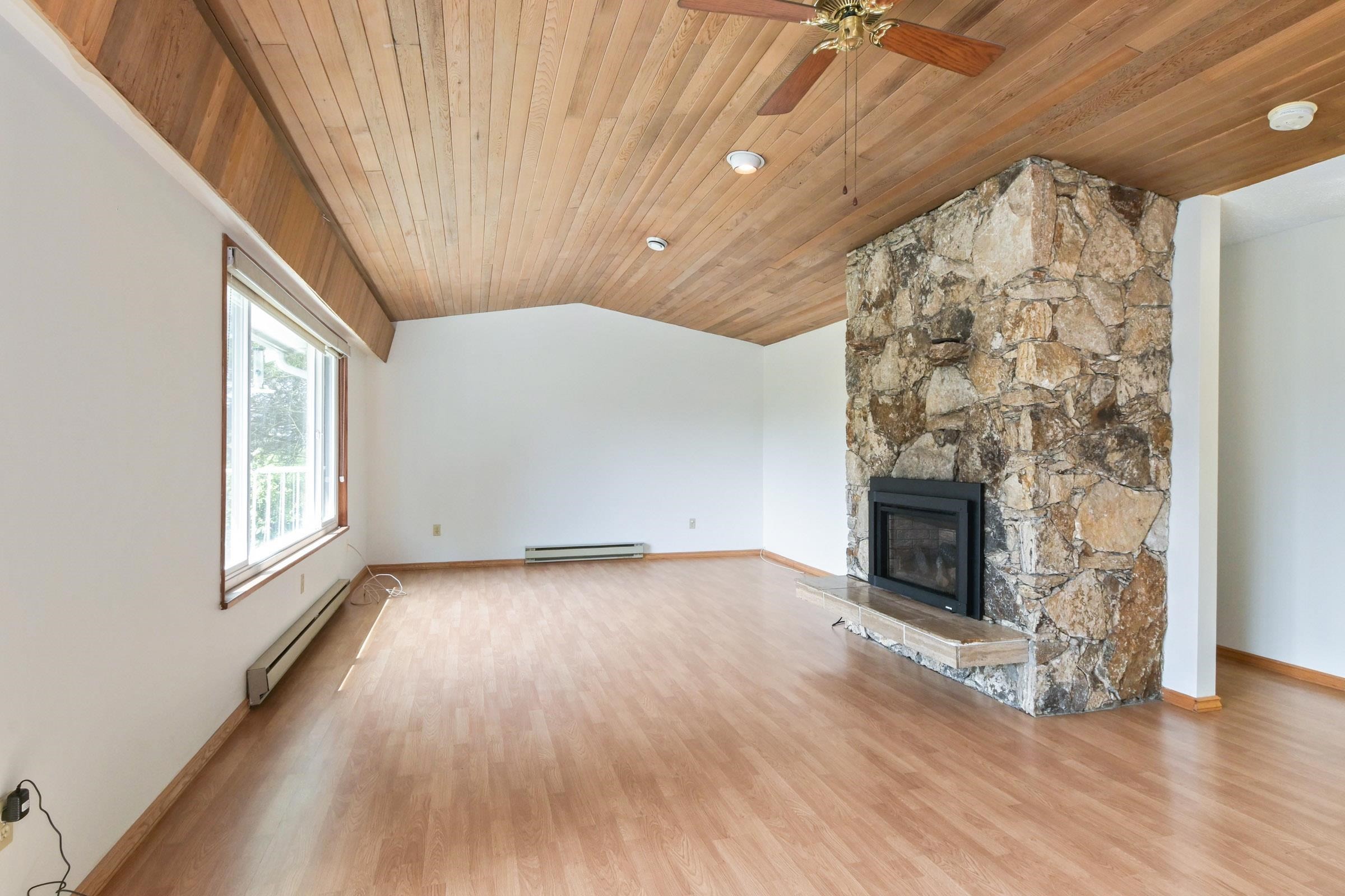 









3173


216

Street,
Langley,




BC
V2Z 2E6

