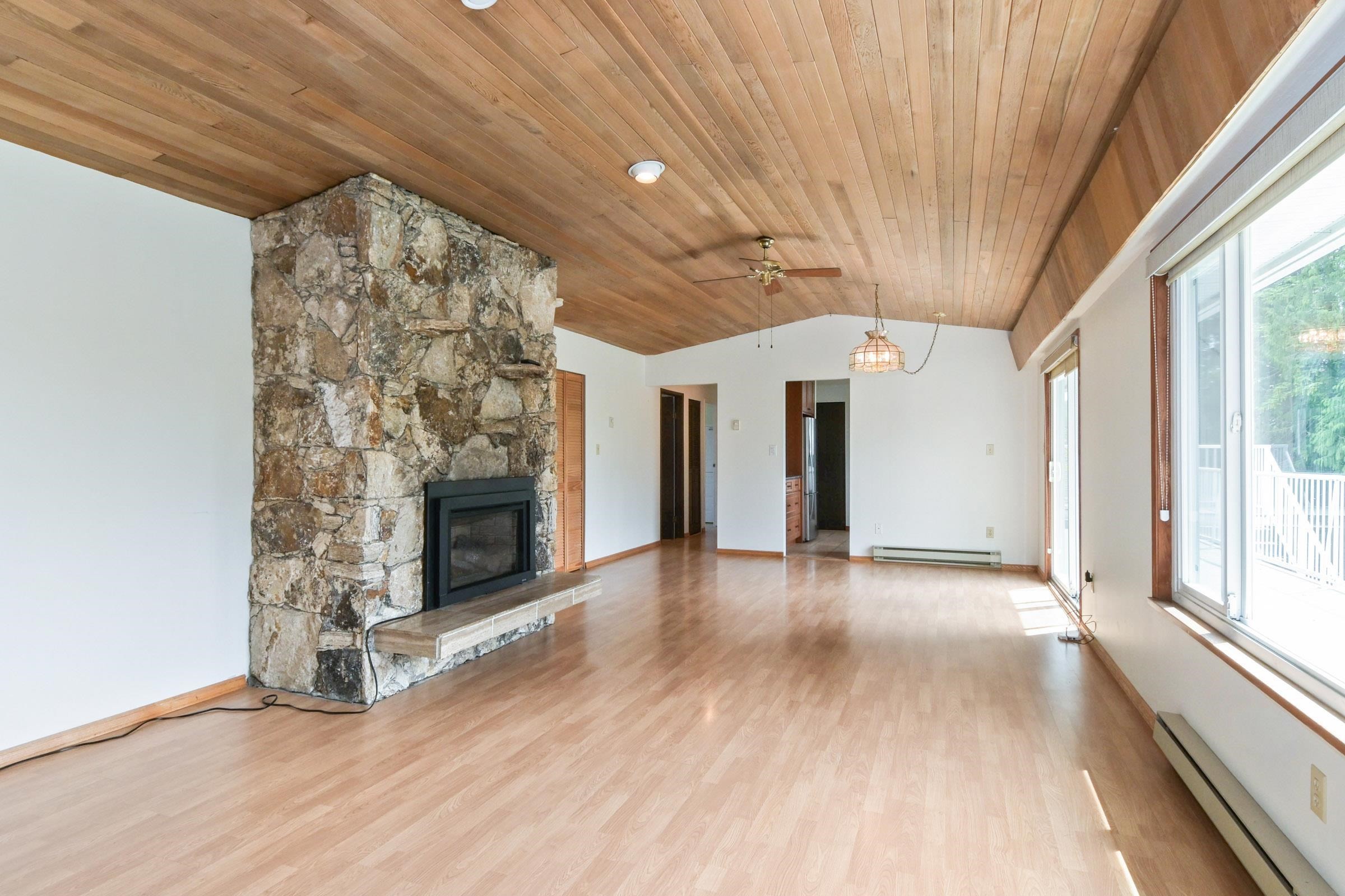 









3173


216

Street,
Langley,




BC
V2Z 2E6

