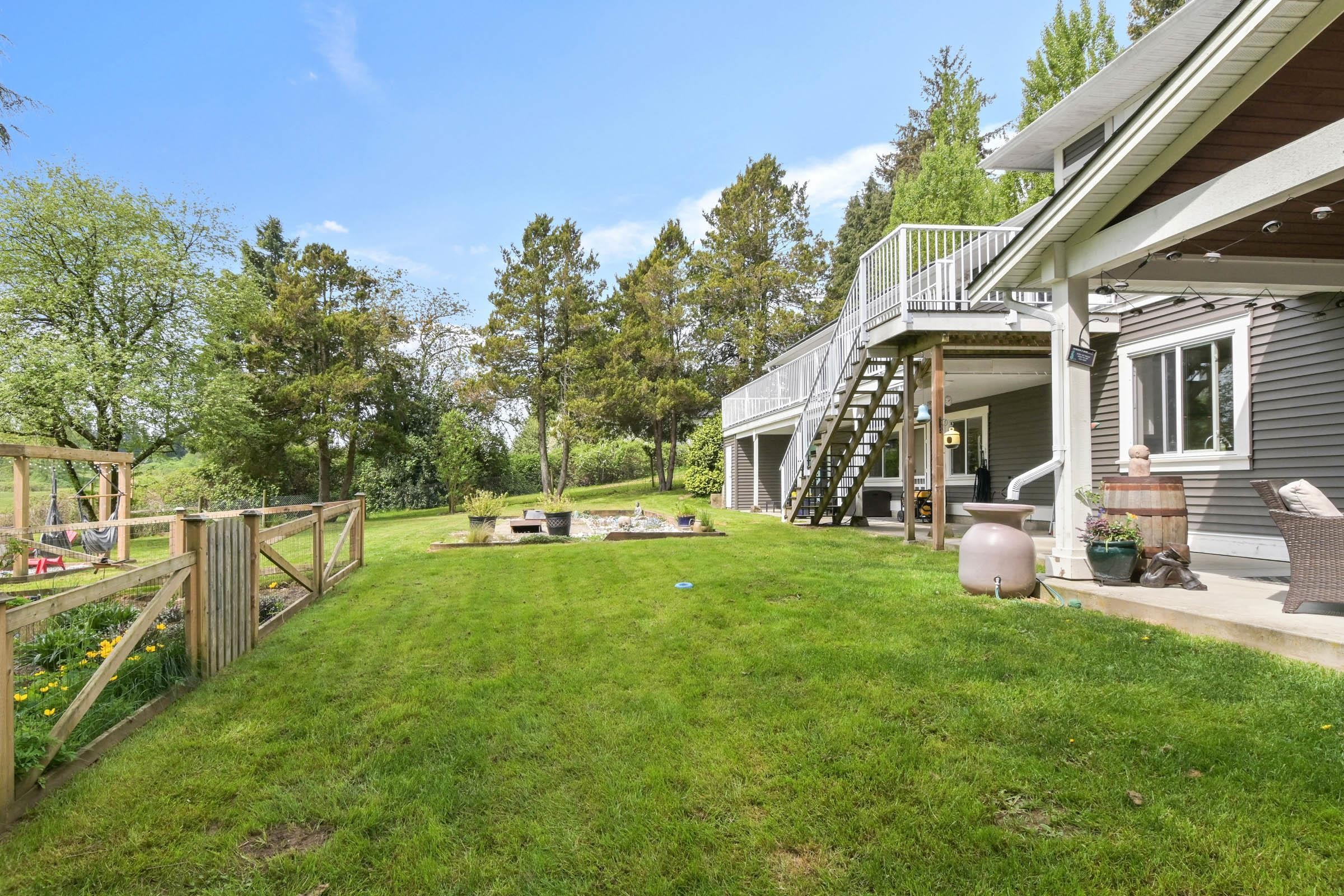 









3173


216

Street,
Langley,




BC
V2Z 2E6

