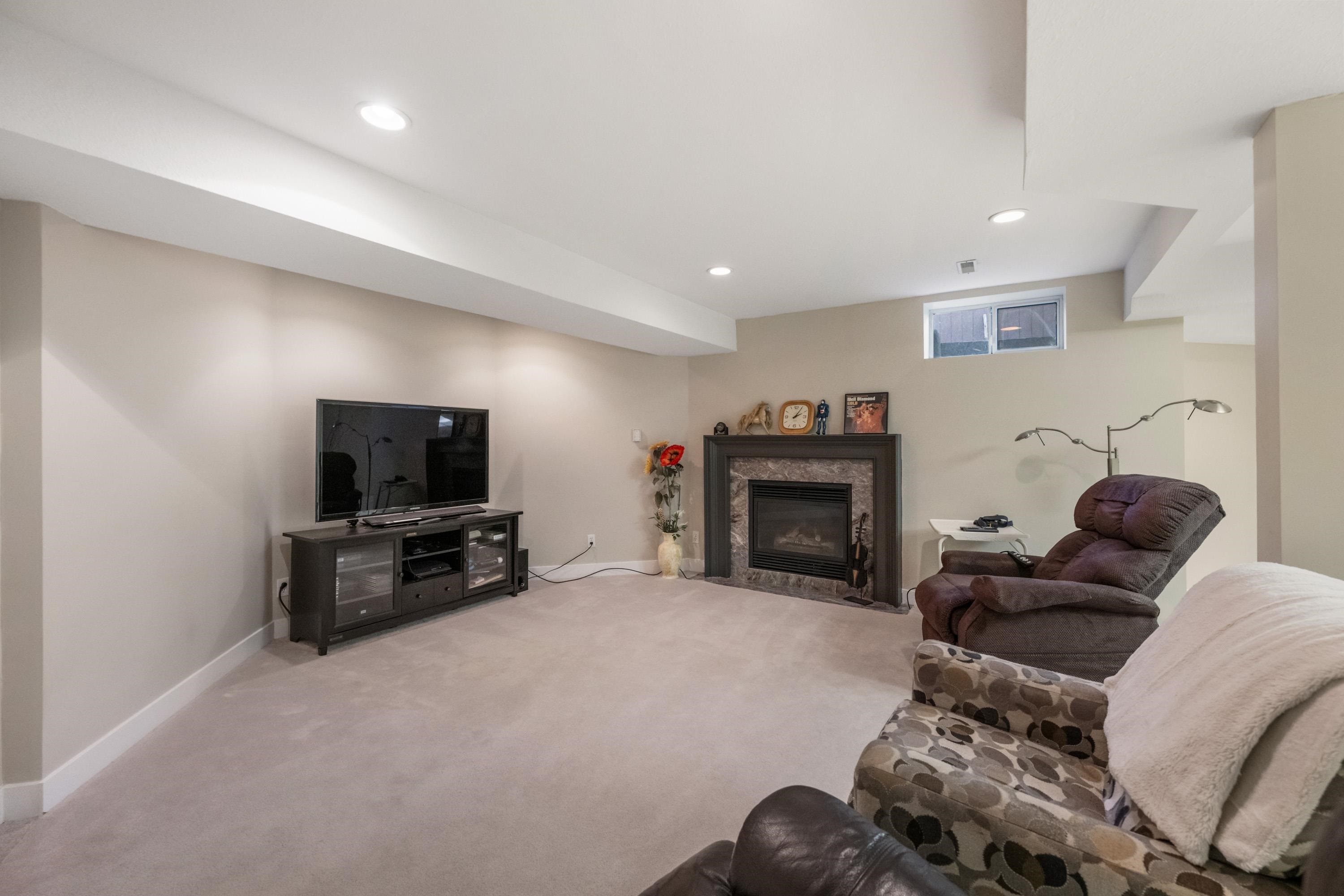 









8428


215

Street,
Langley,




BC
V1M 2M1

