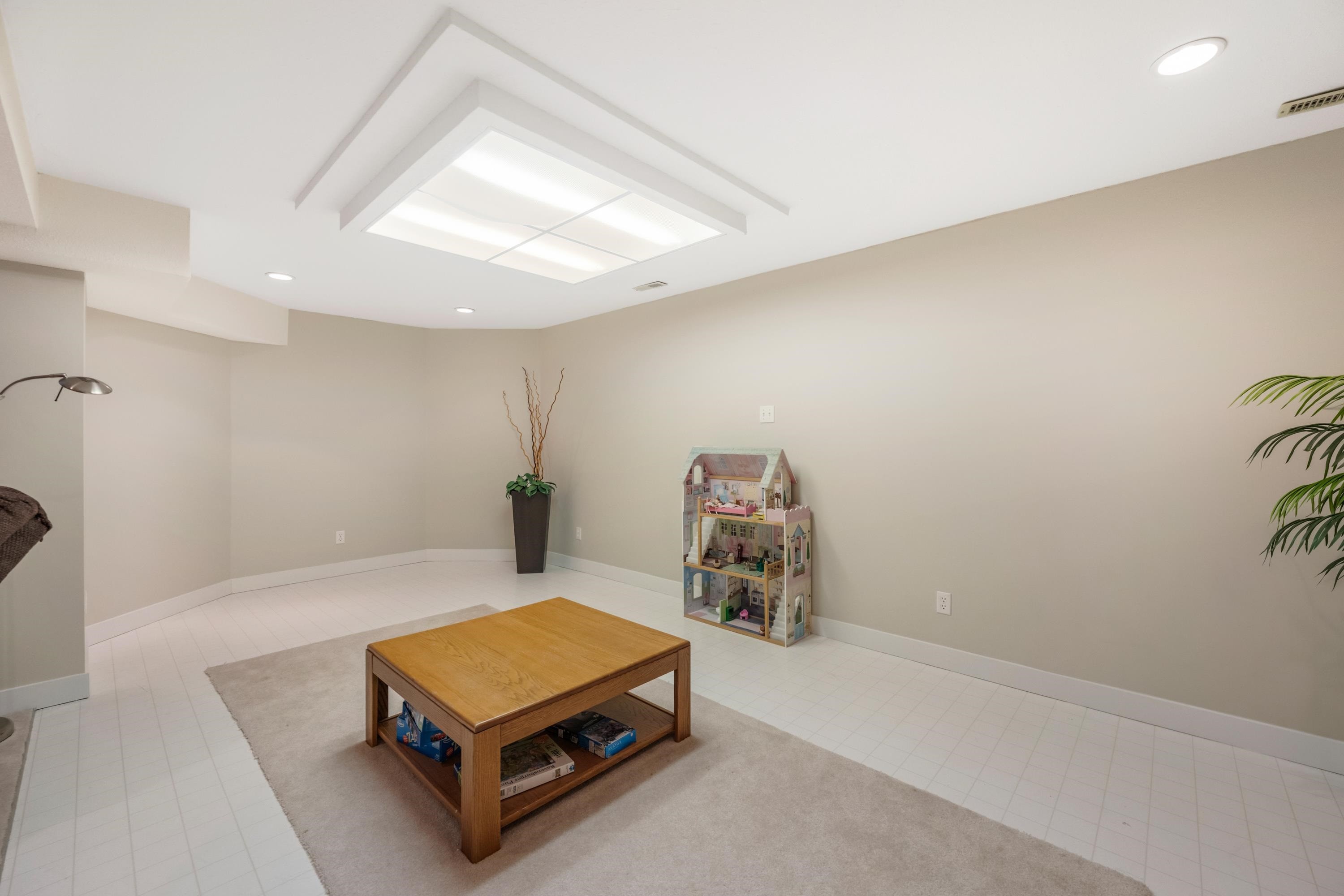 









8428


215

Street,
Langley,




BC
V1M 2M1

