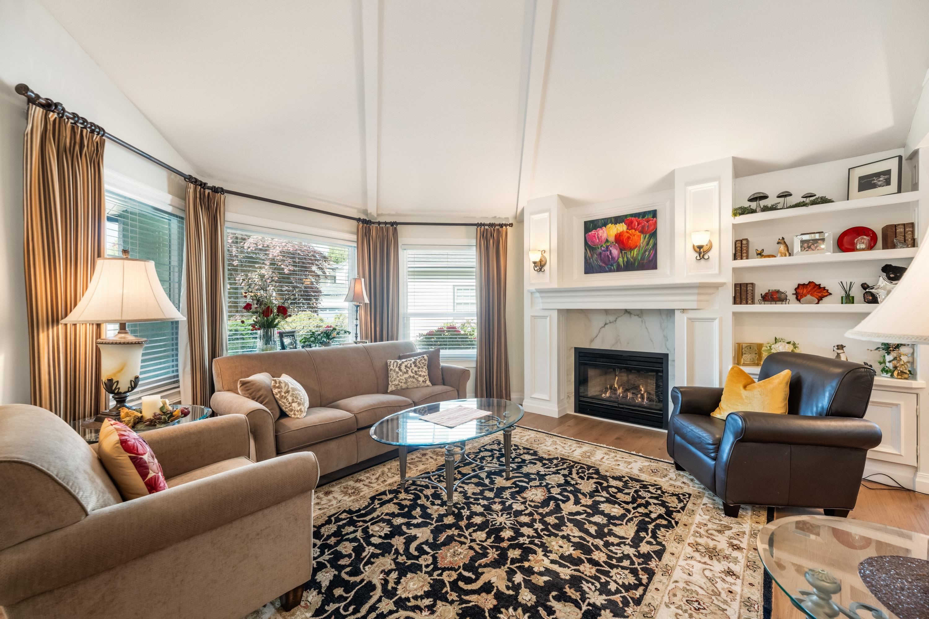 









8428


215

Street,
Langley,




BC
V1M 2M1

