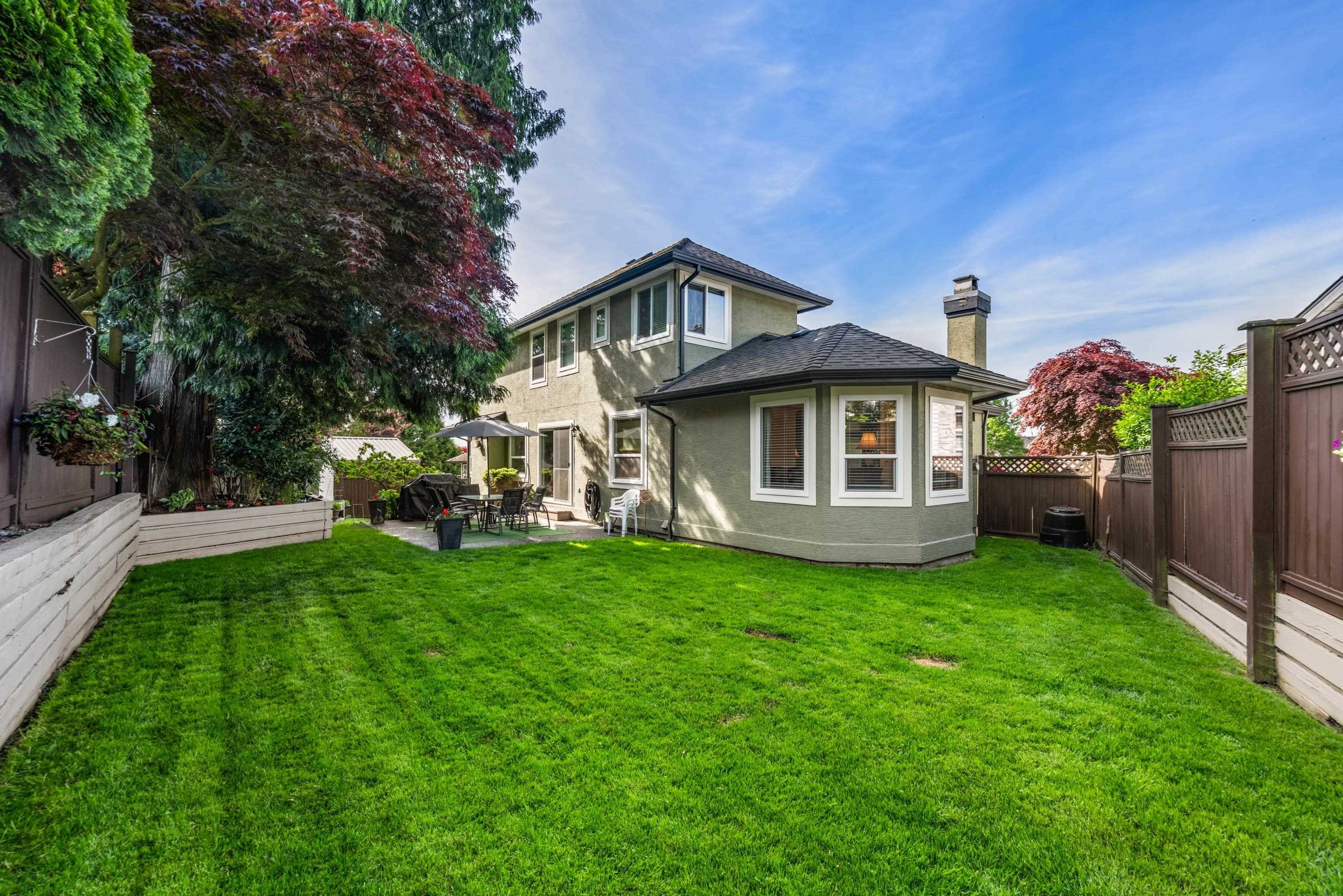 









8428


215

Street,
Langley,




BC
V1M 2M1

