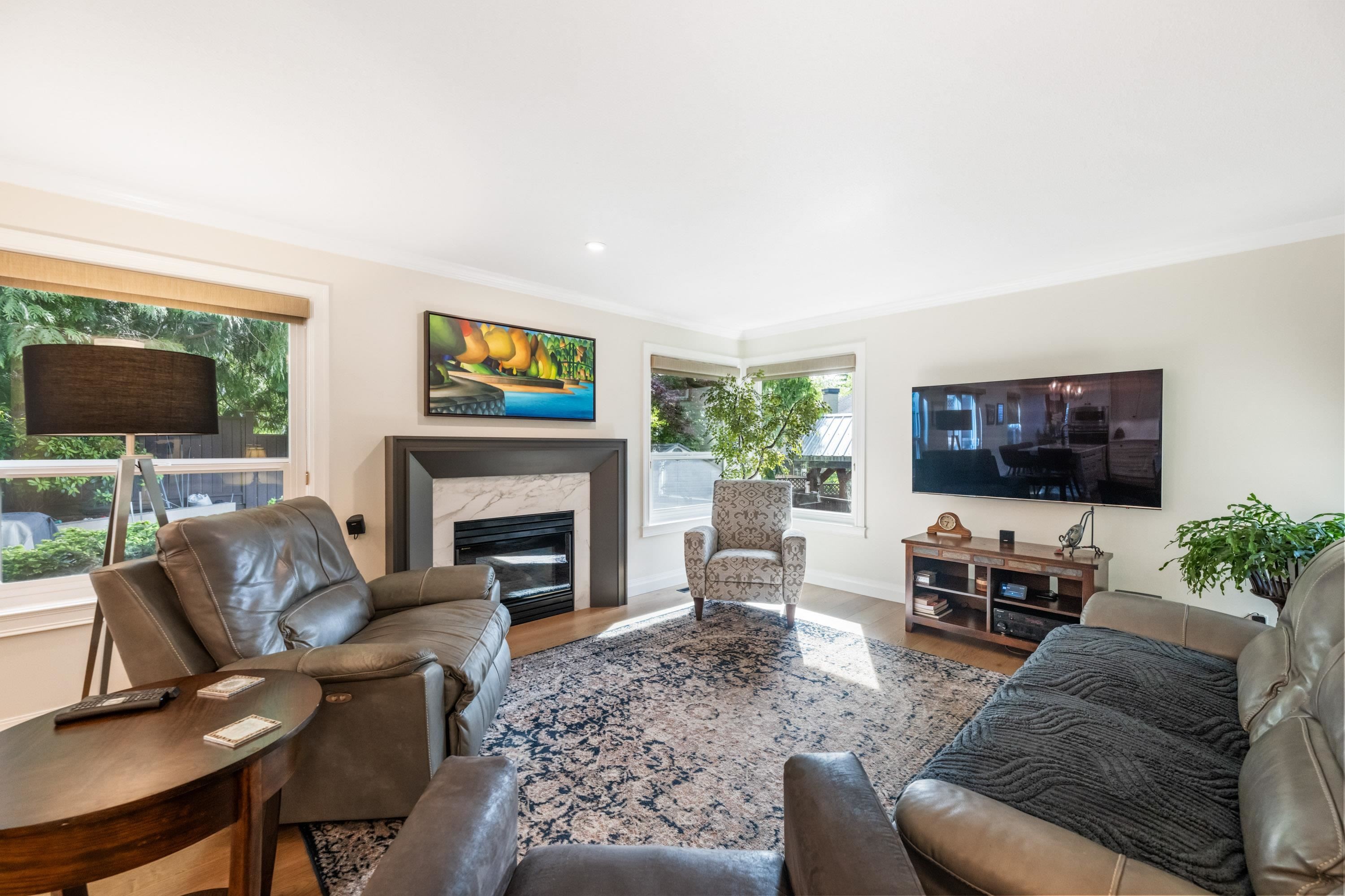 









8428


215

Street,
Langley,




BC
V1M 2M1

