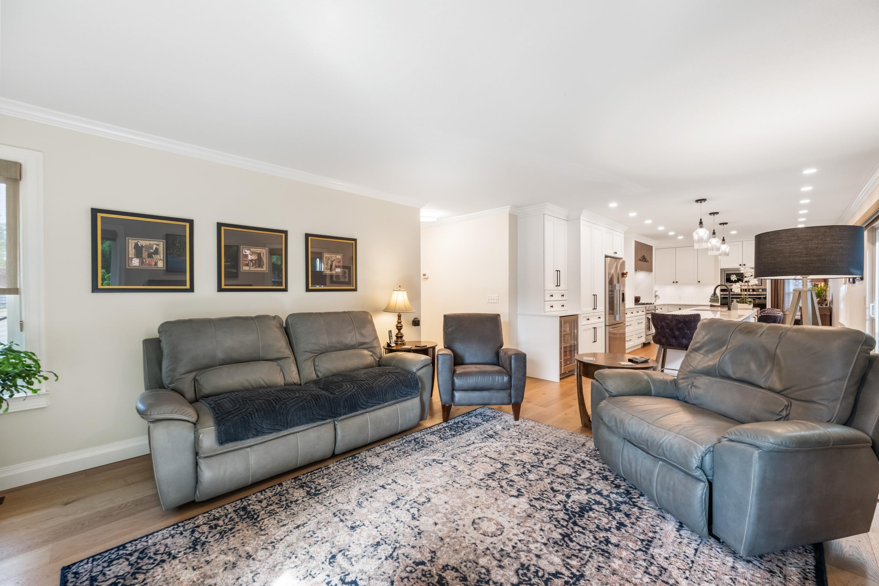 









8428


215

Street,
Langley,




BC
V1M 2M1

