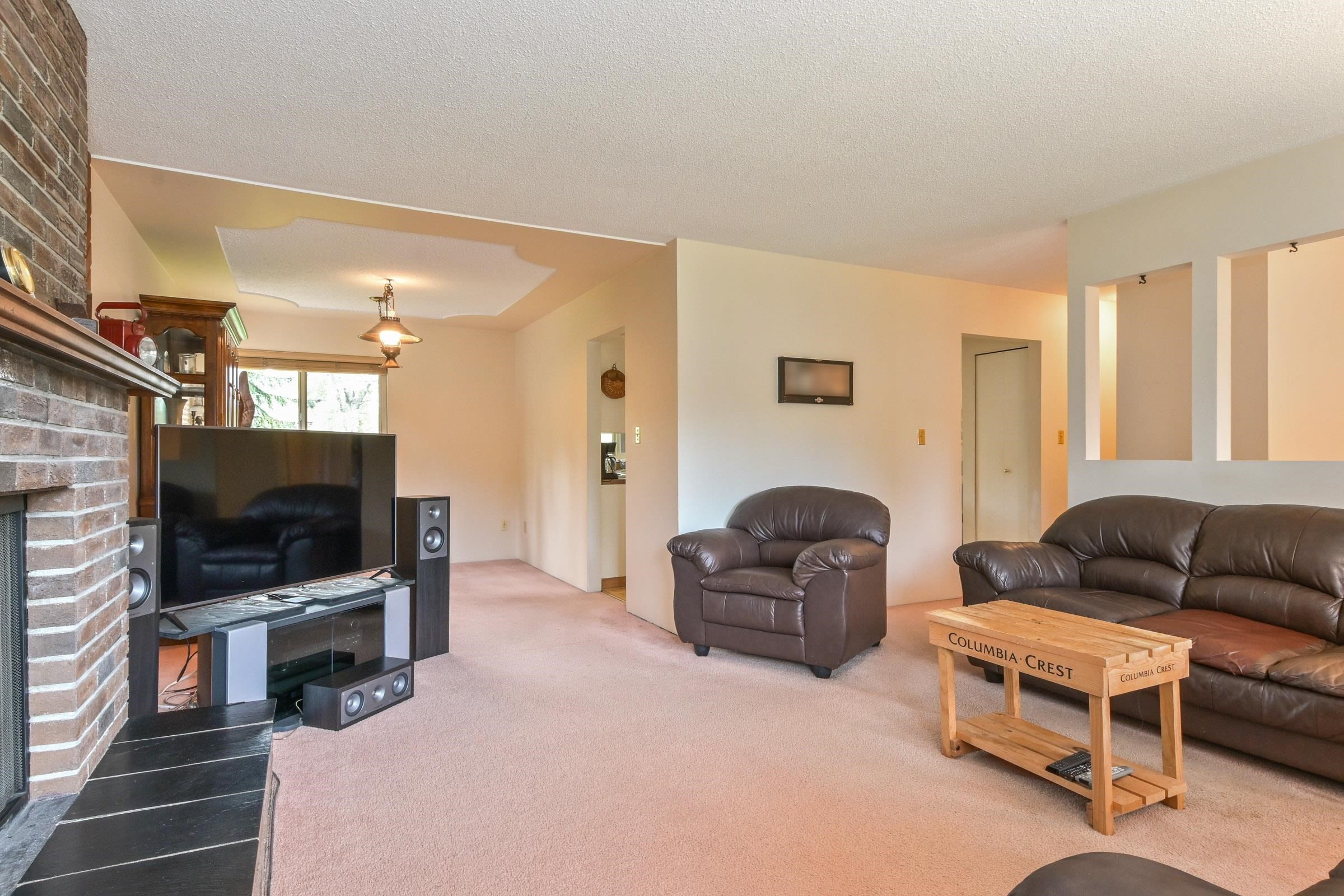 









7978


141a

Street,
Surrey,




BC
V3W 6L6

