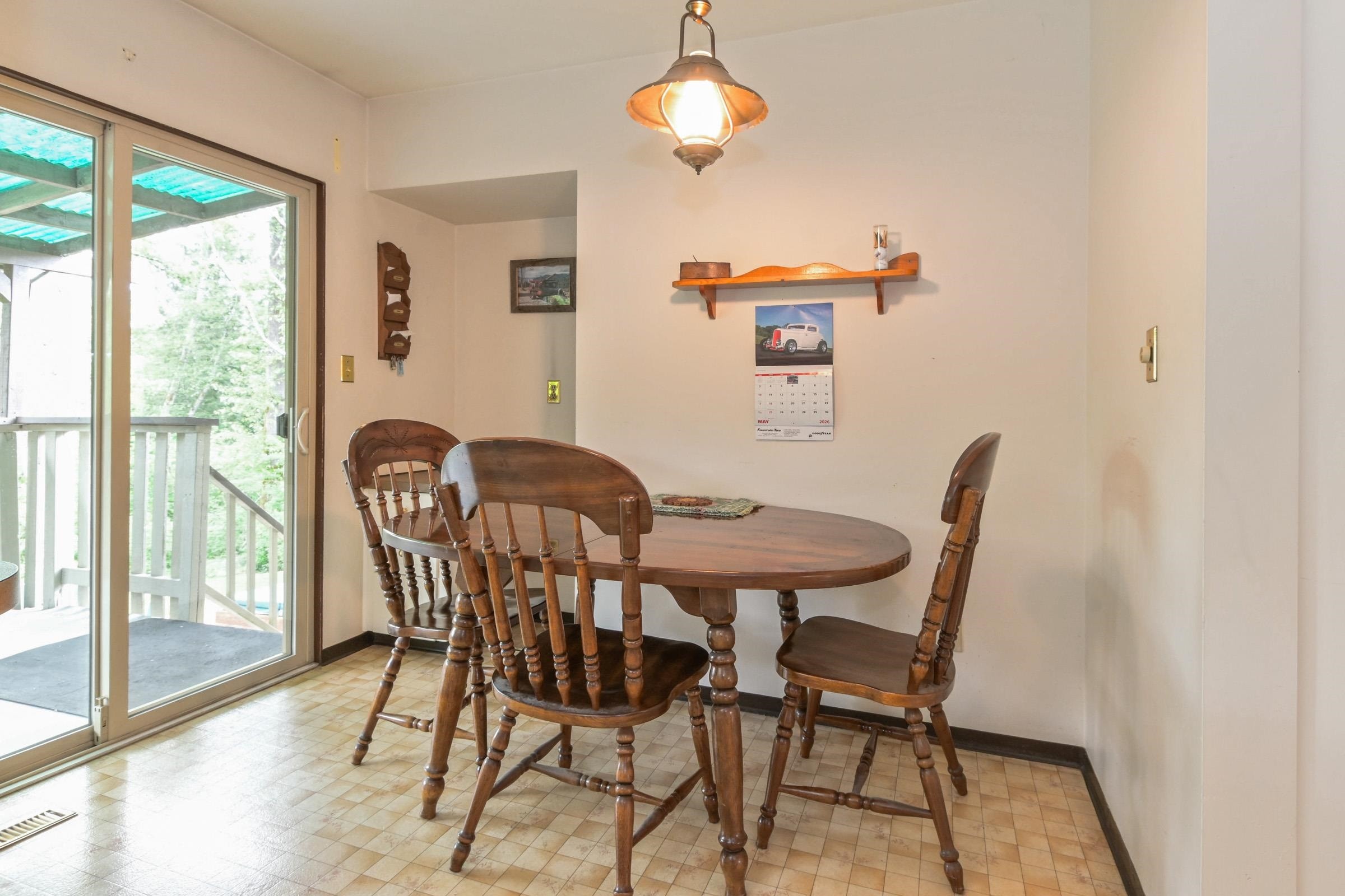 









7978


141a

Street,
Surrey,




BC
V3W 6L6

