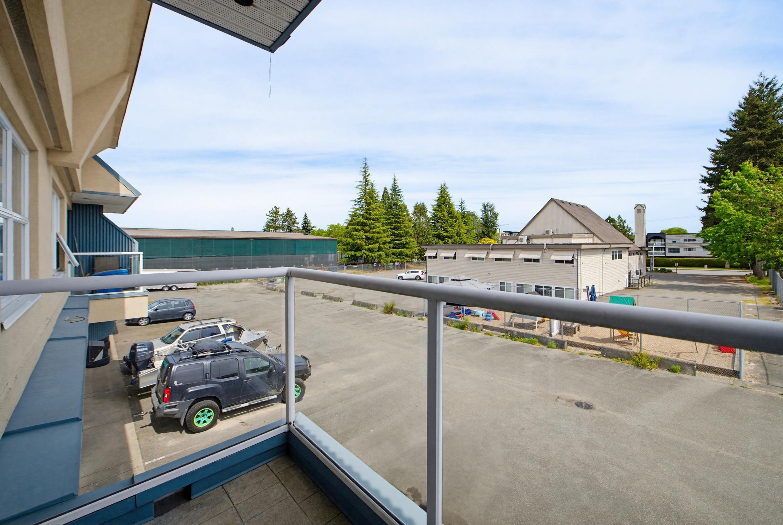 









5678


199

Street, 213,
Langley,




BC
V3A 1H8

