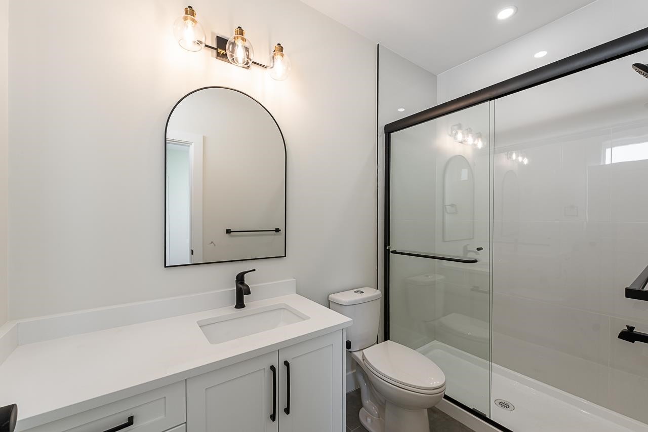 









23762


Old Yale

Road,
Langley,




BC
V2Z 2K4

