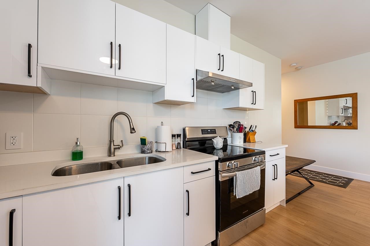 









23762


Old Yale

Road,
Langley,




BC
V2Z 2K4


