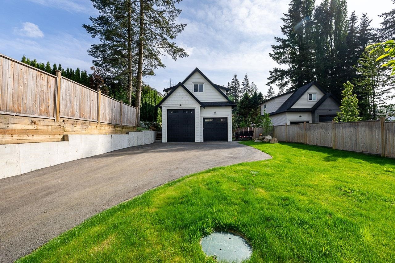 









23762


Old Yale

Road,
Langley,




BC
V2Z 2K4

