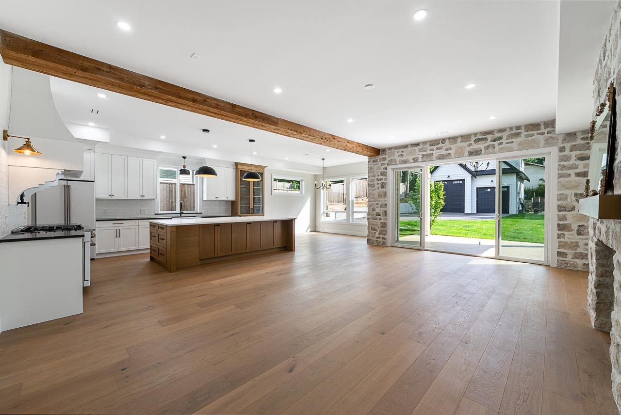 









23762


Old Yale

Road,
Langley,




BC
V2Z 2K4

