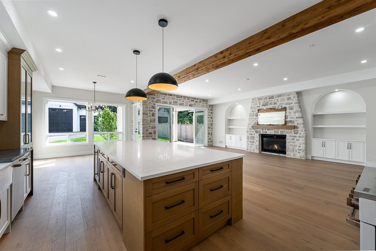 









23762


Old Yale

Road,
Langley,




BC
V2Z 2K4

