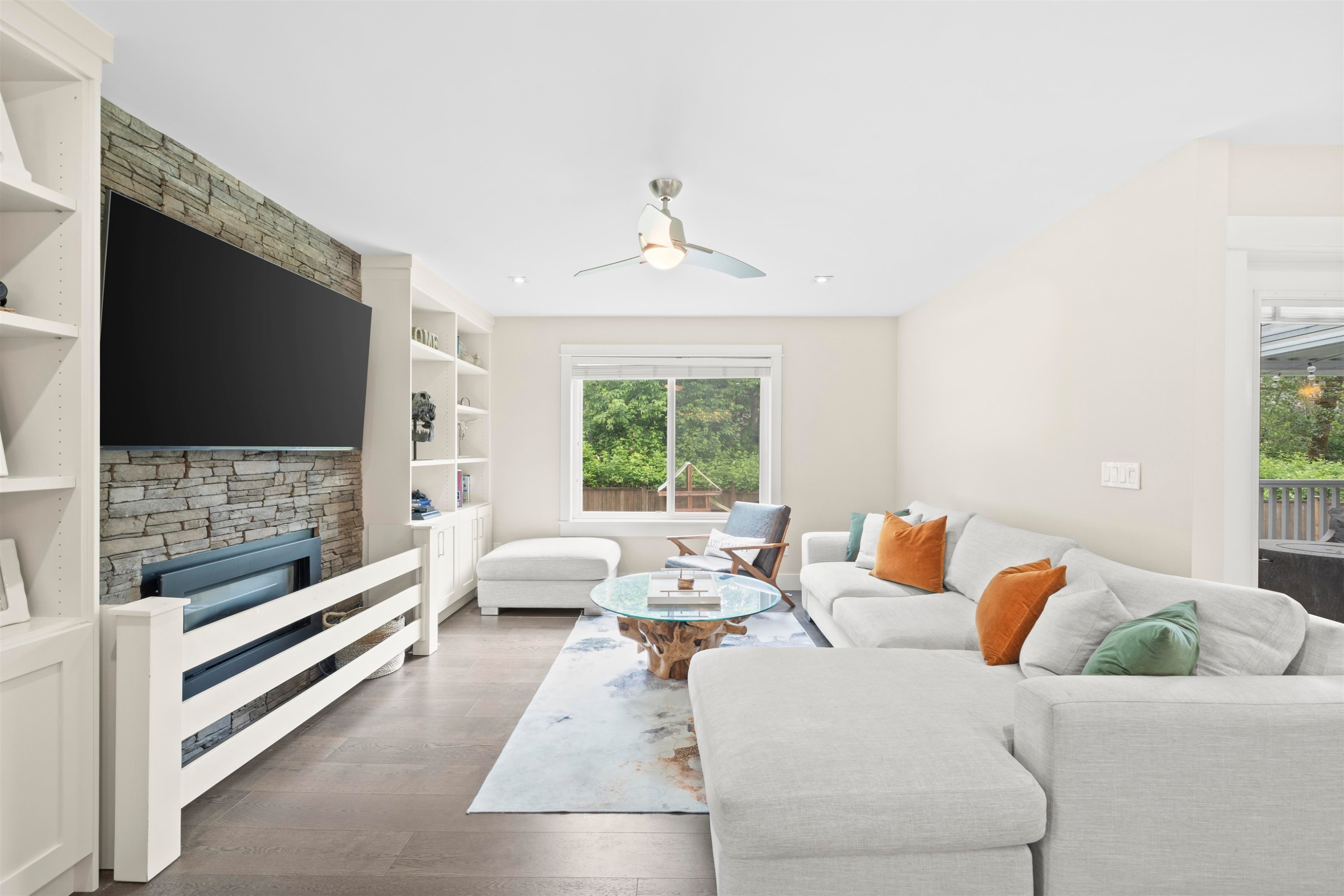 









15412


Kilkee

Place,
Surrey,




BC
V3S 6E8

