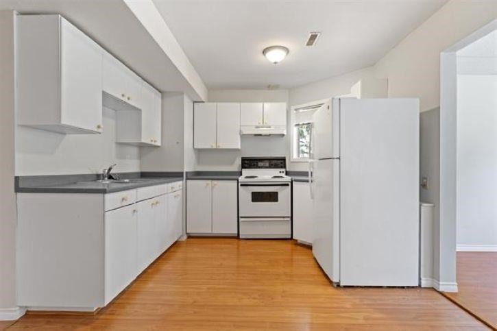 









14271


67

Avenue,
Surrey,




BC
V3W 0P5

