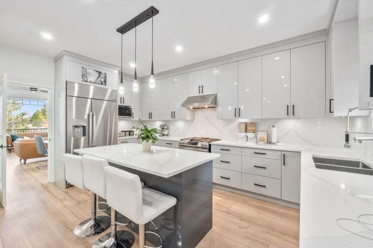 









13288


62b

Avenue,
Surrey,




BC
V3X 3V2


