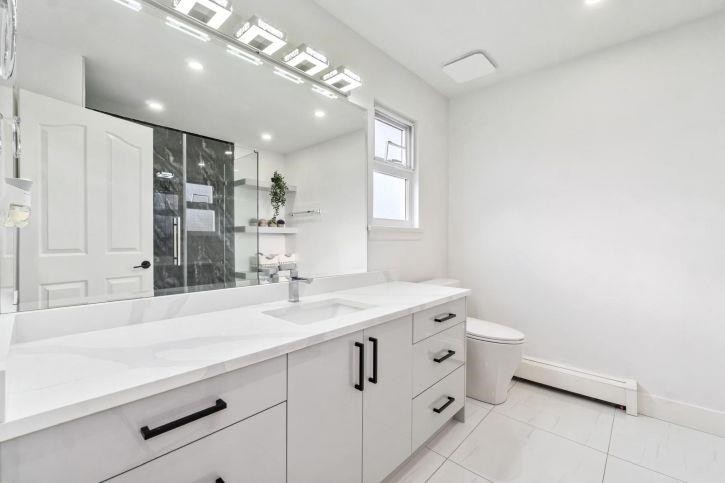 









13288


62b

Avenue,
Surrey,




BC
V3X 3V2

