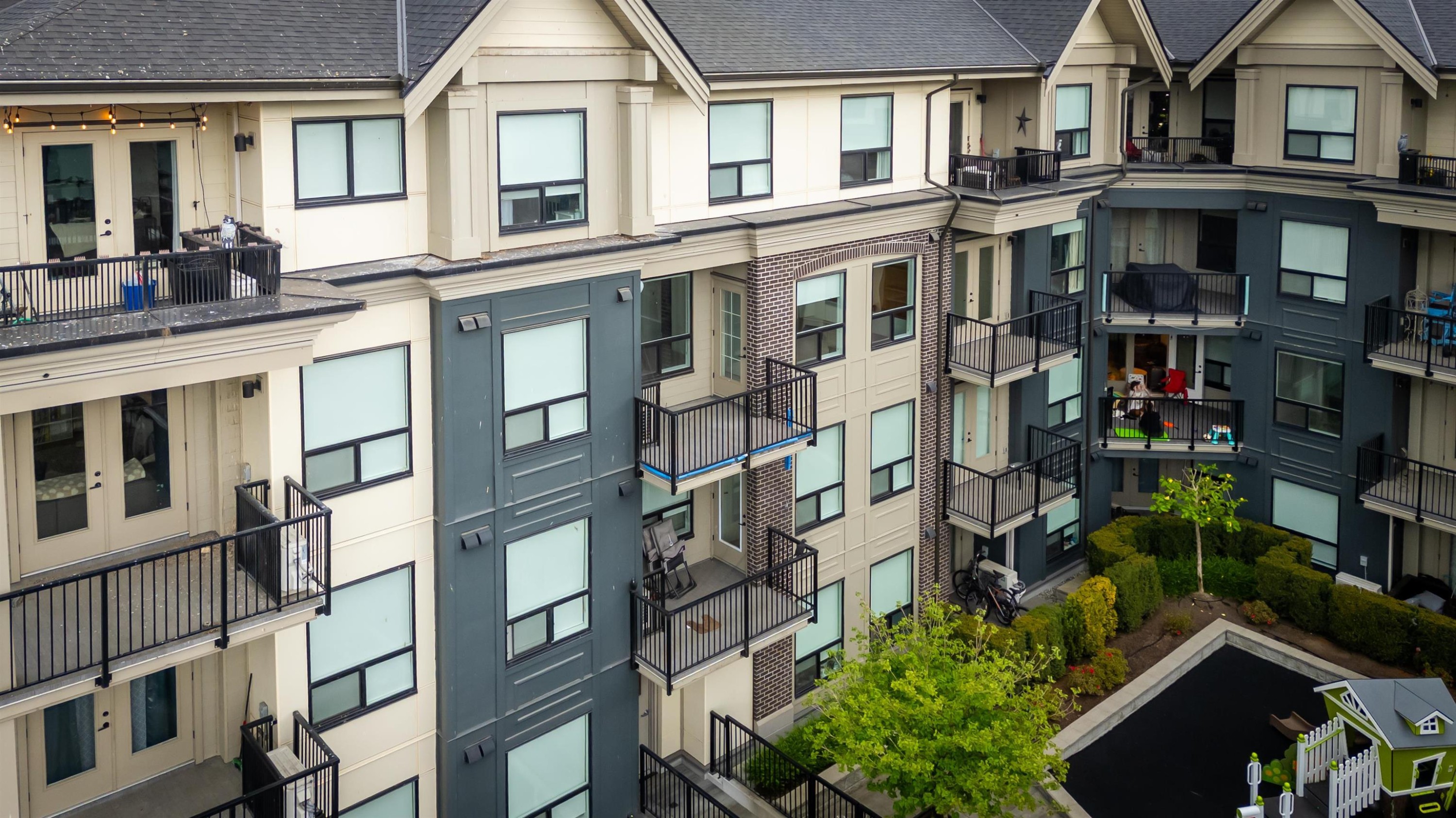 









2493


Montrose

Avenue, 416-417,
Abbotsford,




BC
V2S 3T2

