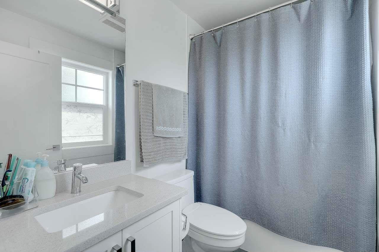 









14499


64

Avenue, 1,
Surrey,




BC
V3S 1X5

