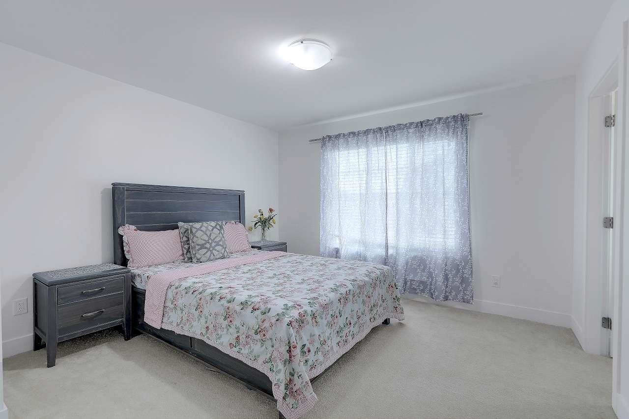 









14499


64

Avenue, 1,
Surrey,




BC
V3S 1X5

