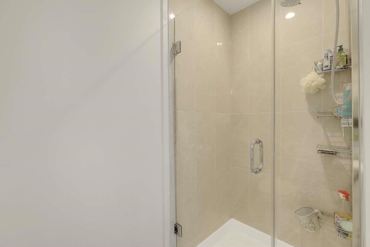









14499


64

Avenue, 1,
Surrey,




BC
V3S 1X5

