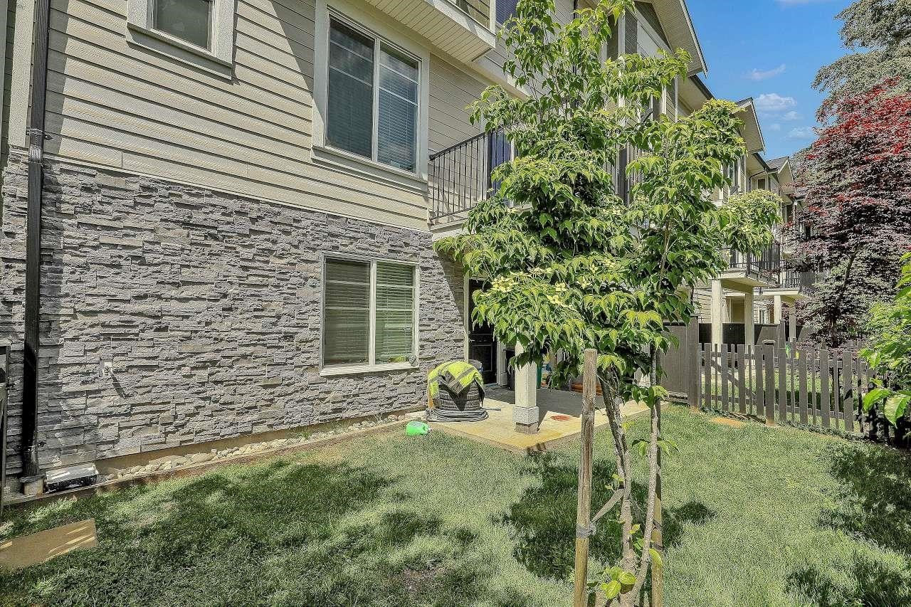 









14499


64

Avenue, 1,
Surrey,




BC
V3S 1X5

