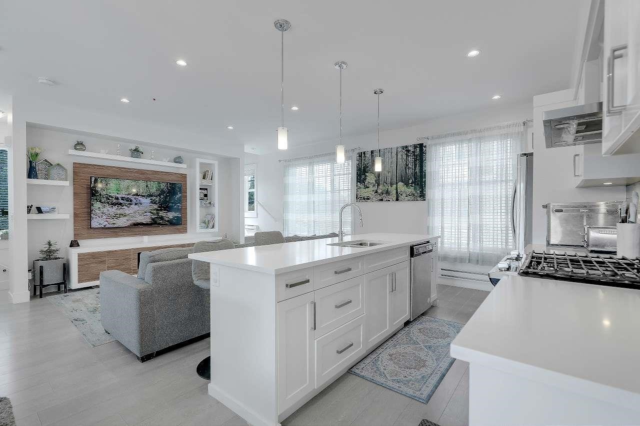 









14499


64

Avenue, 1,
Surrey,




BC
V3S 1X5


