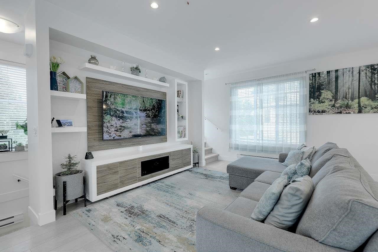 









14499


64

Avenue, 1,
Surrey,




BC
V3S 1X5

