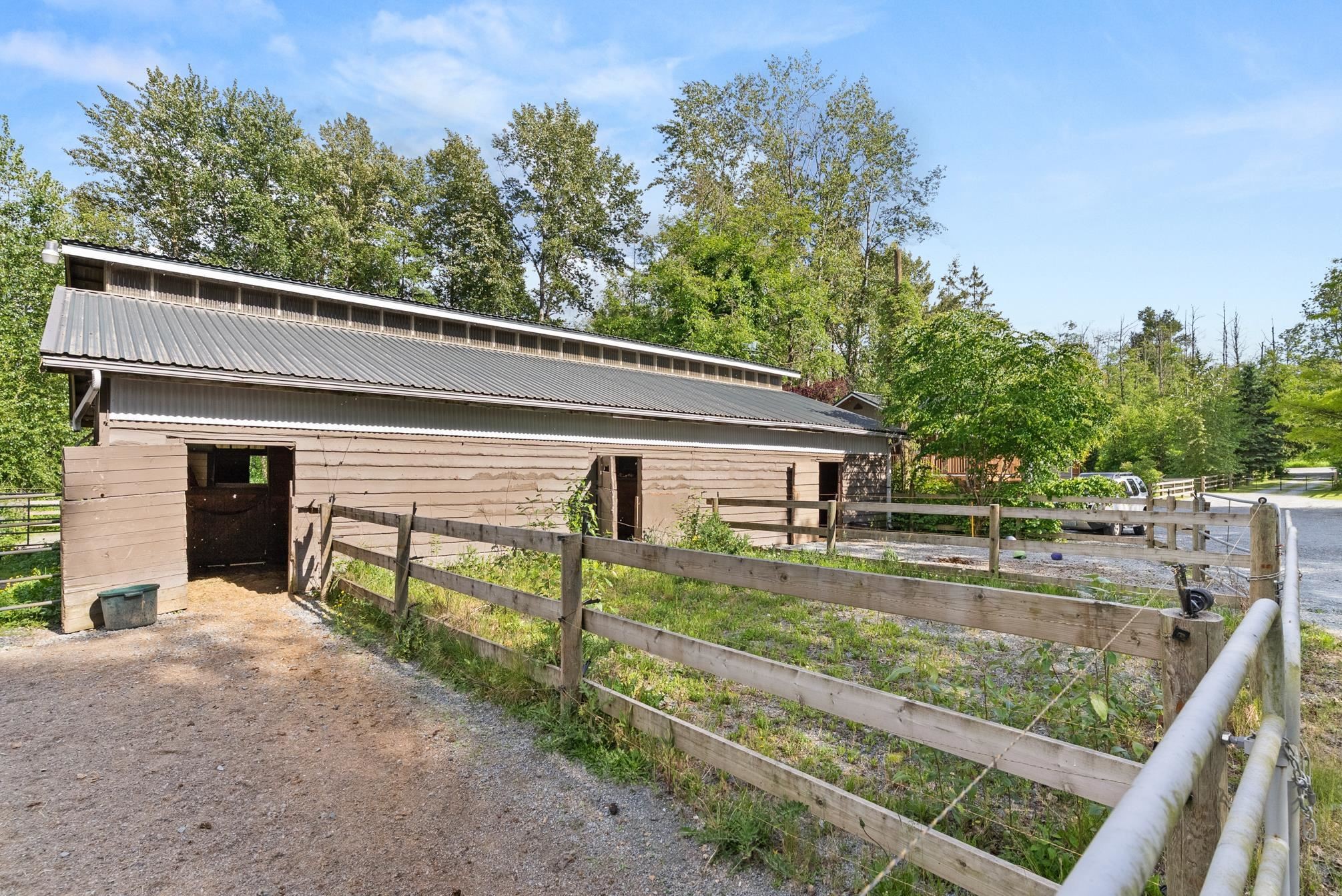 









21415


0

Avenue,
Langley,




BC
V2Z 1S6

