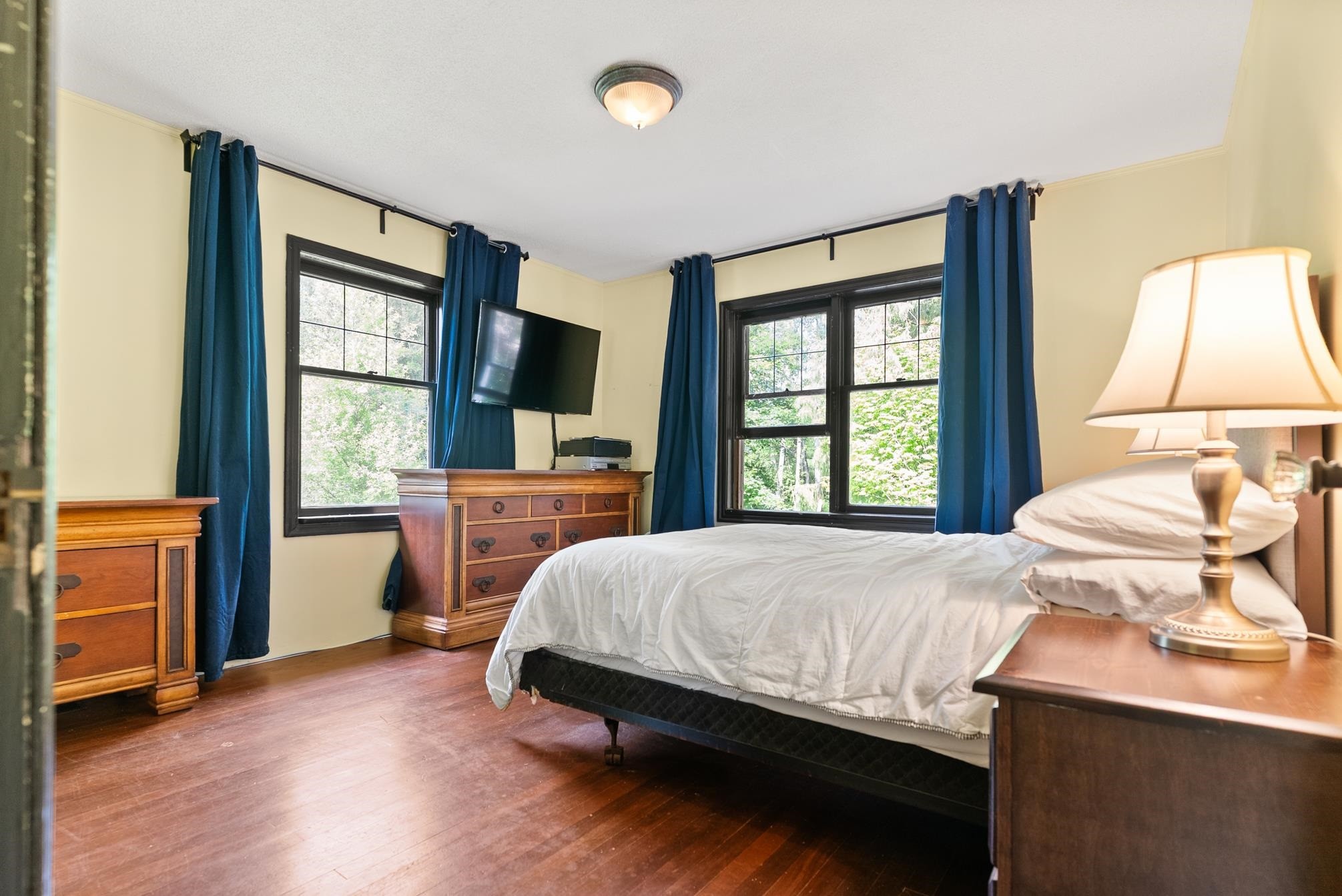 









21415


0

Avenue,
Langley,




BC
V2Z 1S6

