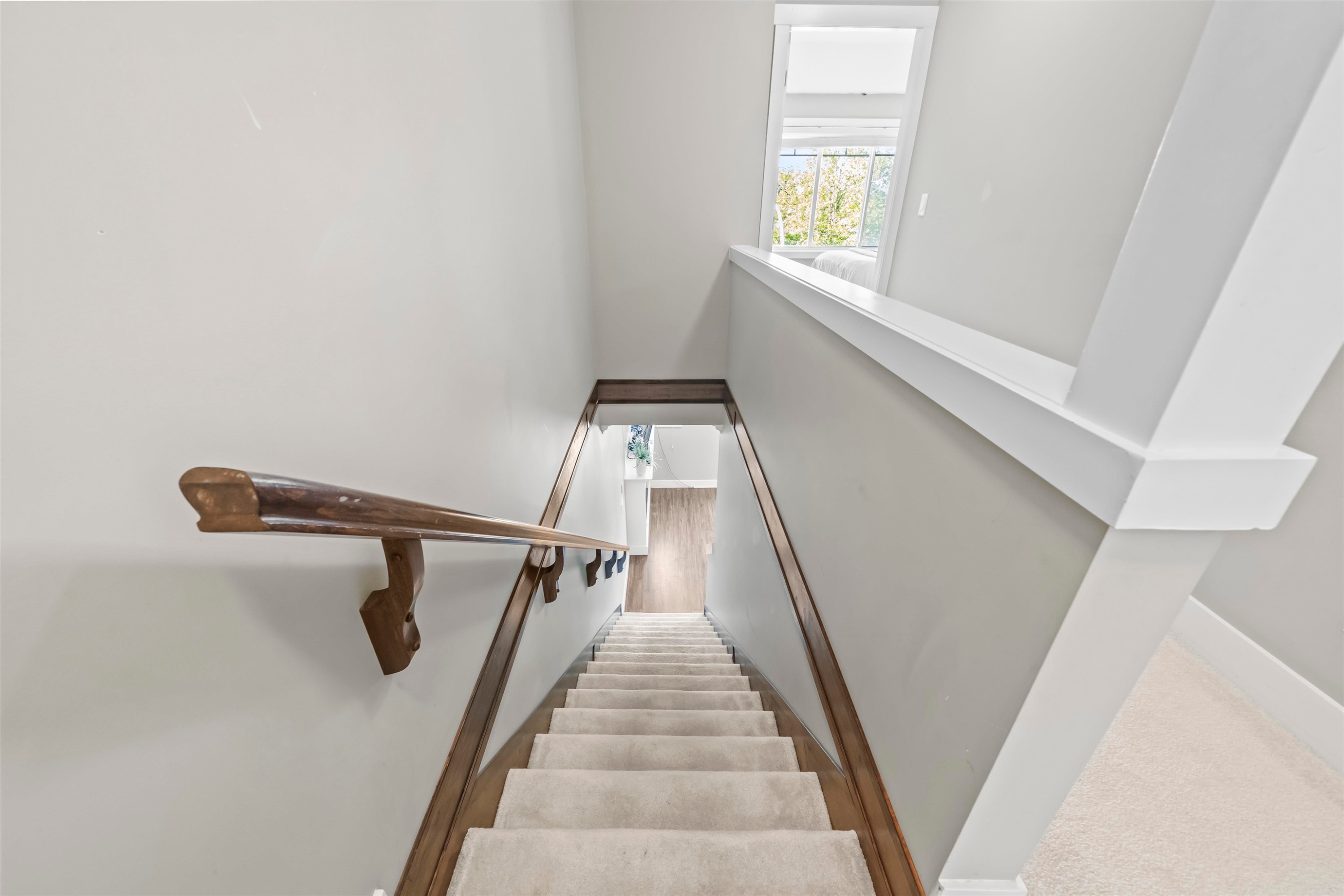 









13670


62

Avenue, 79,
Surrey,




BC
V3X 0H8

