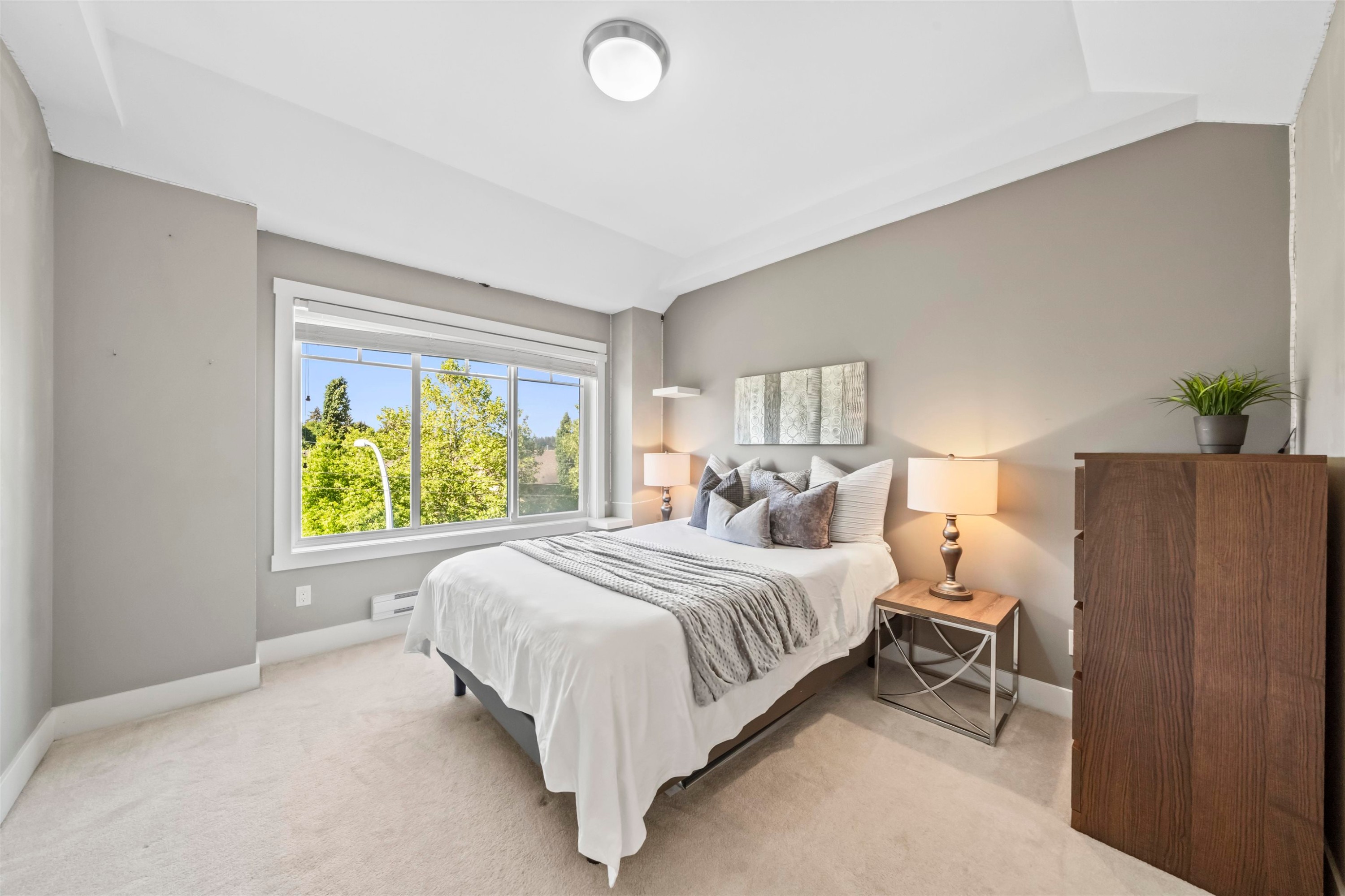









13670


62

Avenue, 79,
Surrey,




BC
V3X 0H8

