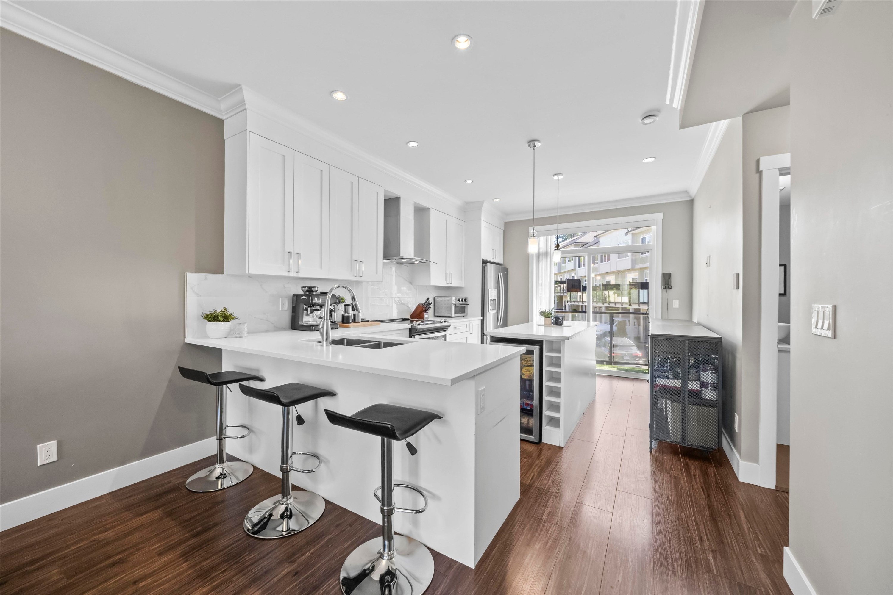 









13670


62

Avenue, 79,
Surrey,




BC
V3X 0H8

