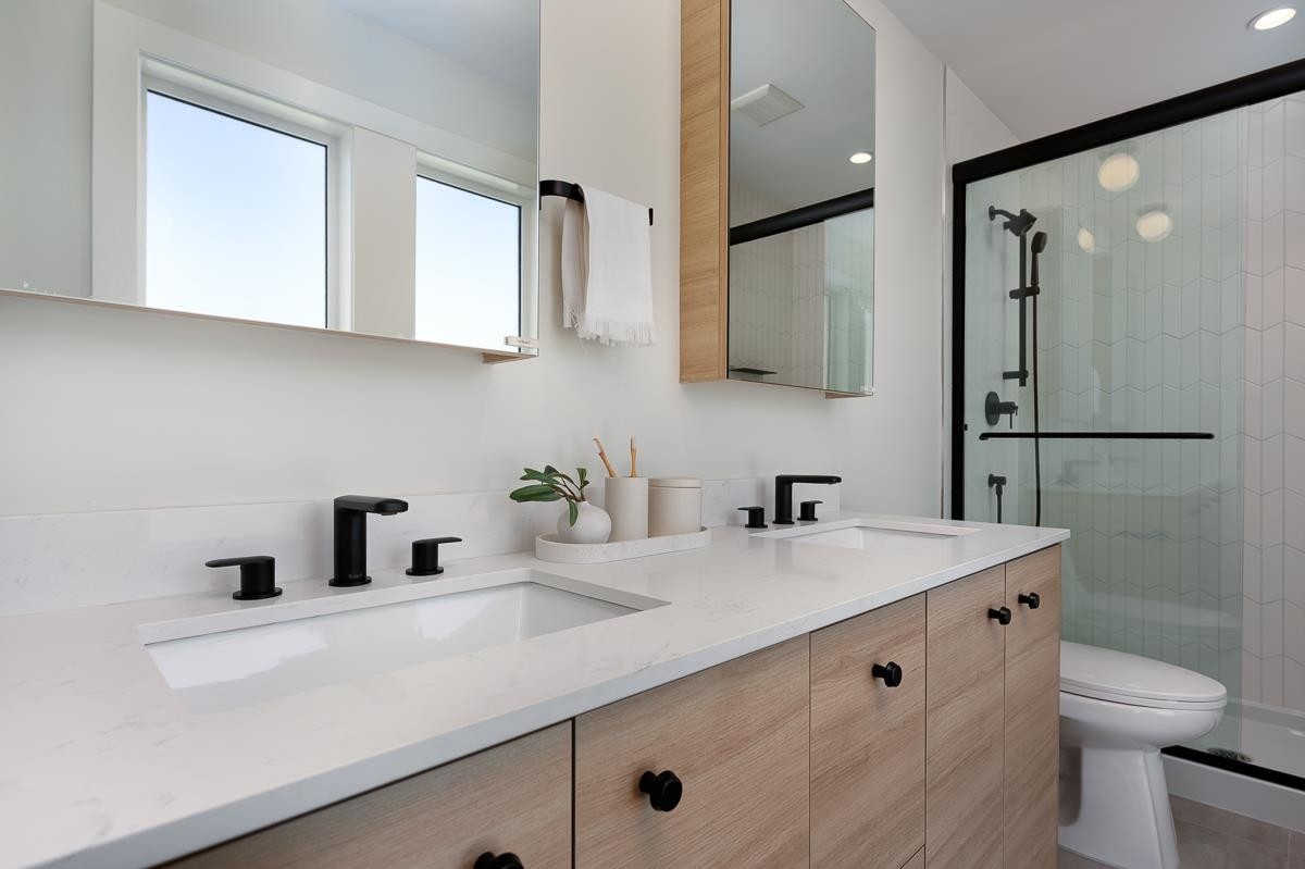 









20335


70a

Avenue, 39,
Langley,




BC
V2Y 1S8

