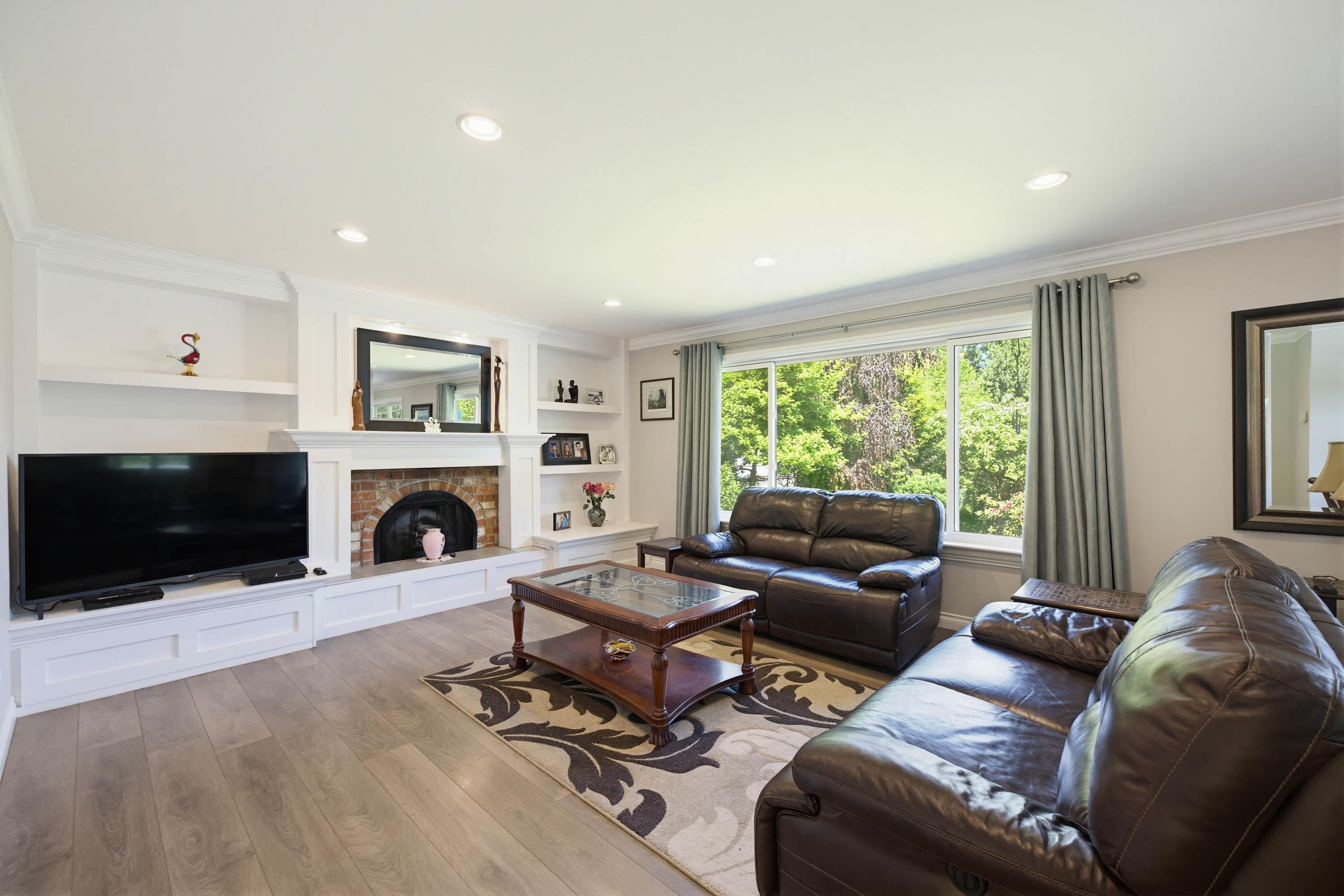 









24105


61

Avenue,
Langley,




BC
V2Y 1M5

