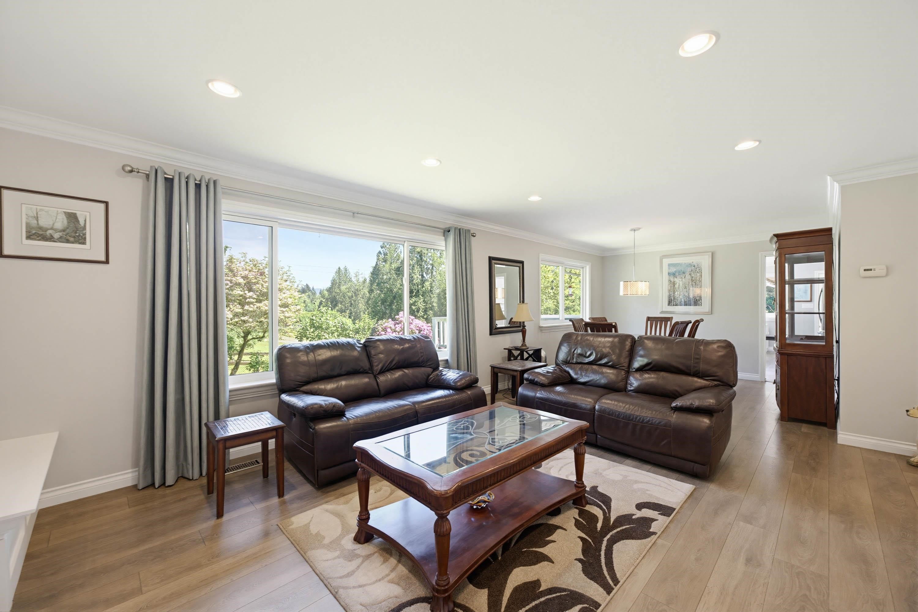 









24105


61

Avenue,
Langley,




BC
V2Y 1M5


