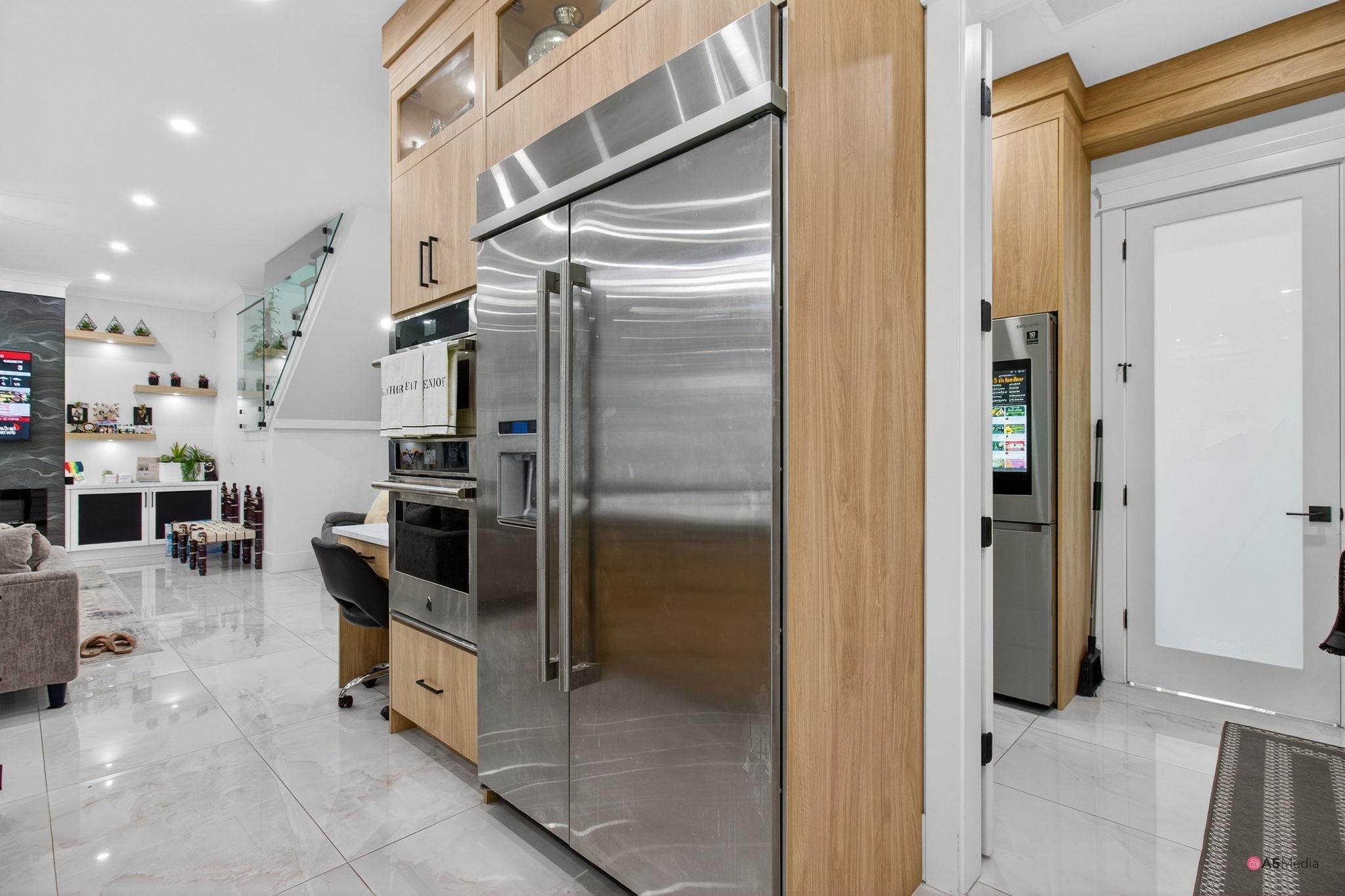 









17925


56a

Avenue,
Surrey,




BC
V3S 5H4

