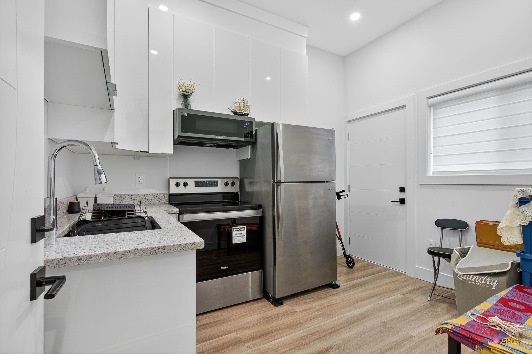 









17925


56a

Avenue,
Surrey,




BC
V3S 5H4

